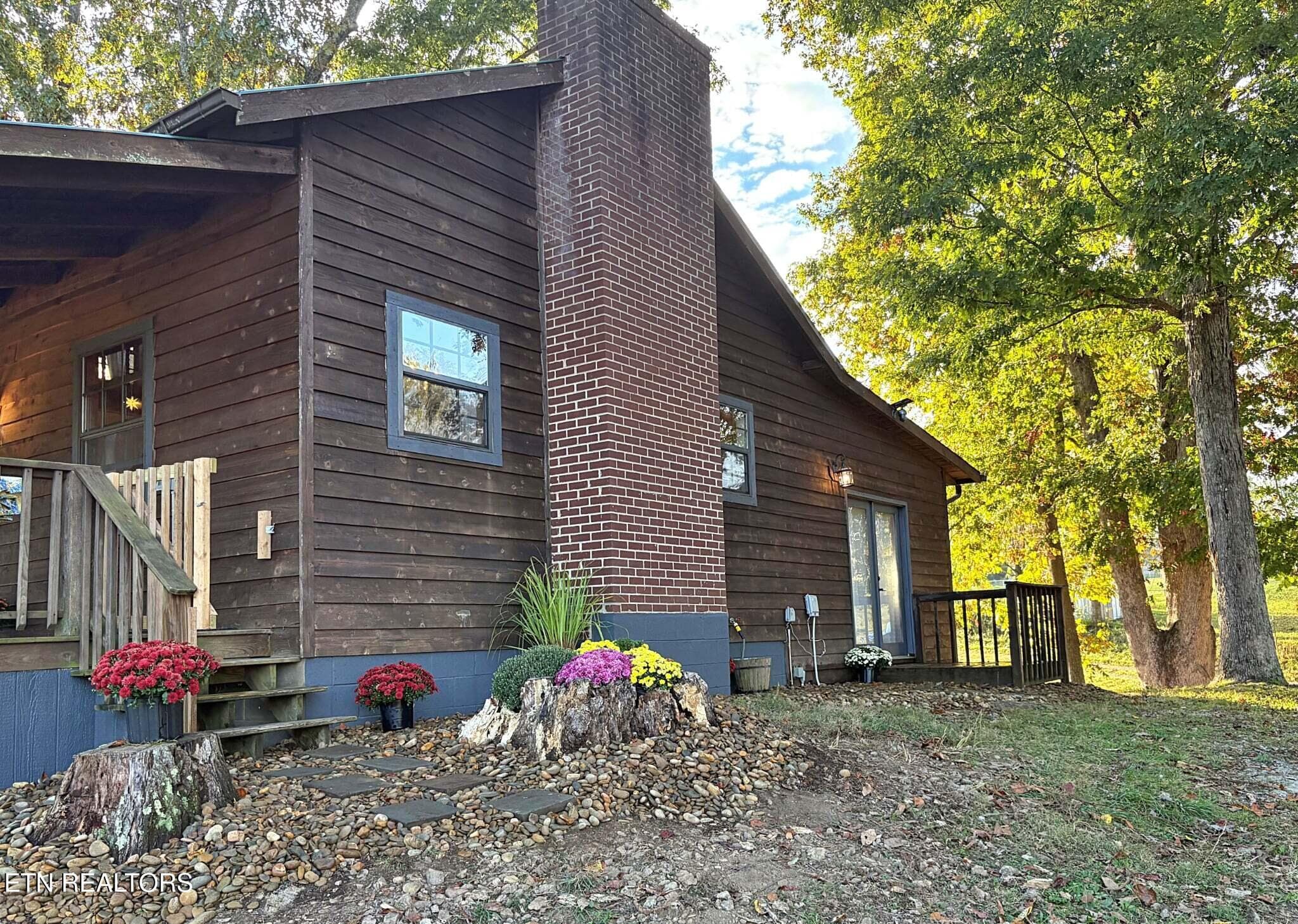 Mullet 40 - 726 Essary Rd, Tazewell, TN 37879