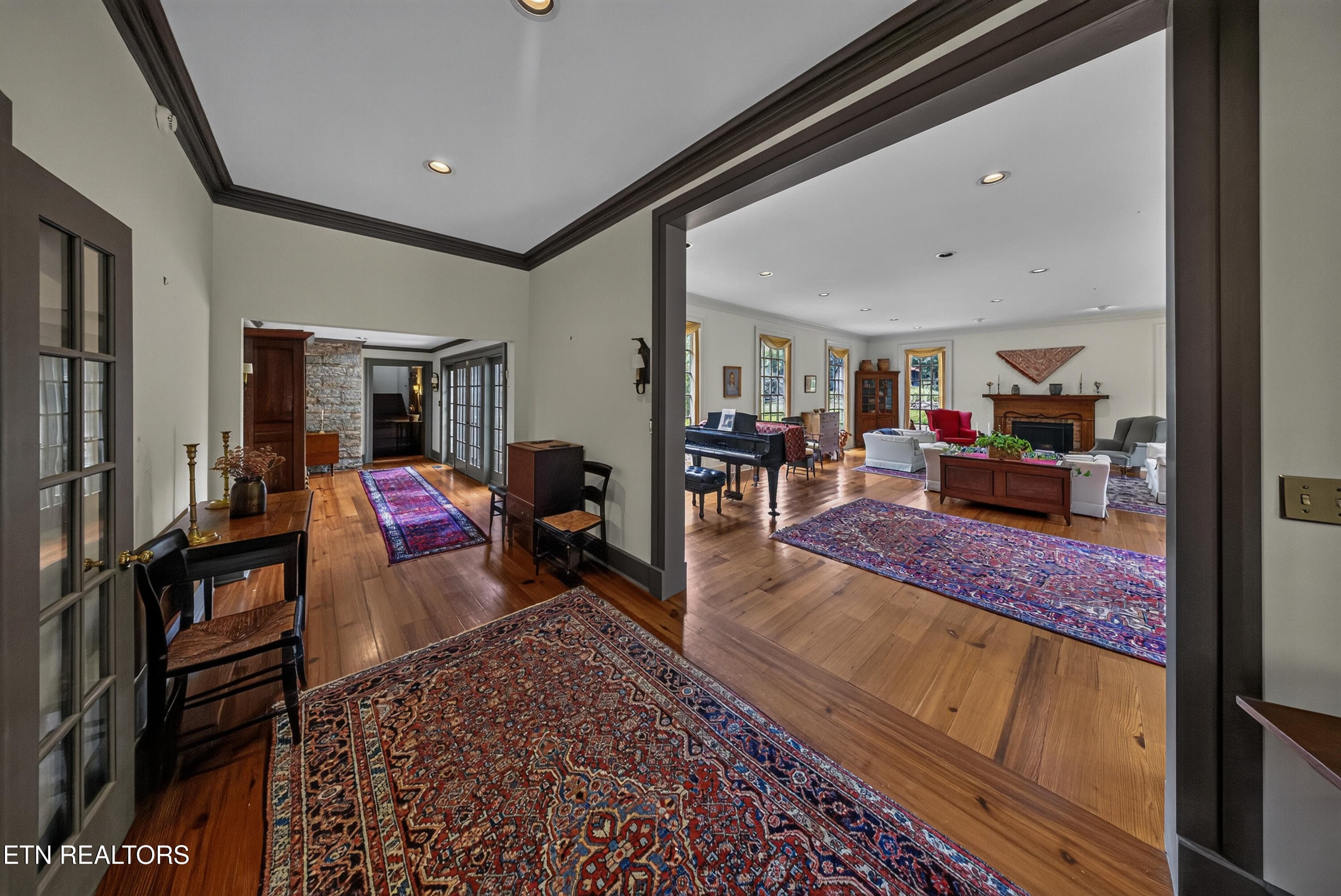 Welcome! - 3790 Hollybrook Rd, Rockford, TN 37853