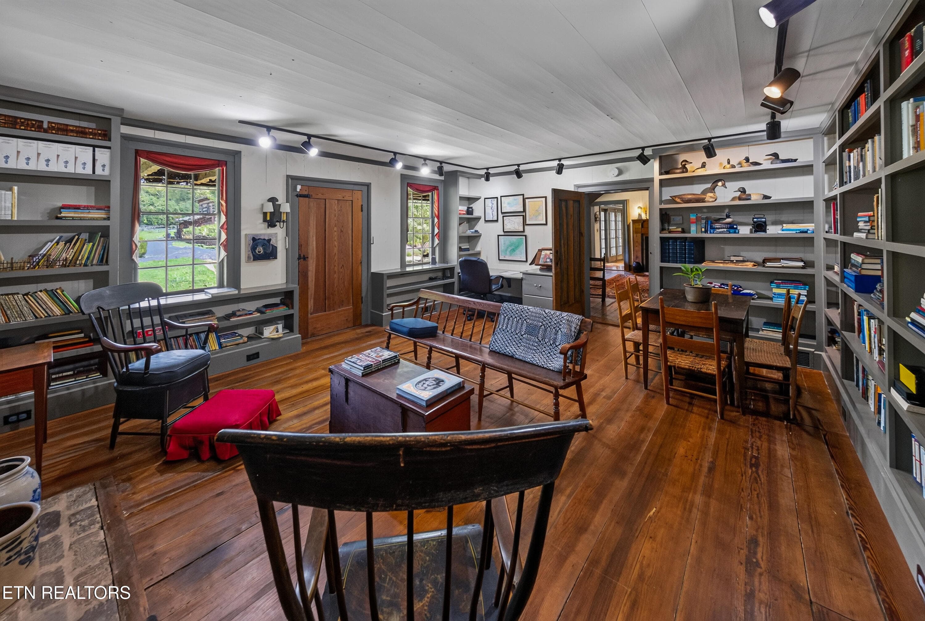 Library - 3790 Hollybrook Rd, Rockford, TN 37853
