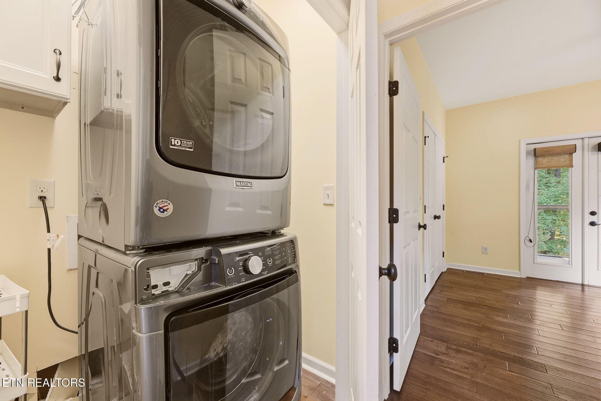 Laundry - 7765 Beals Chapel Rd, Lenoir City, TN 37772