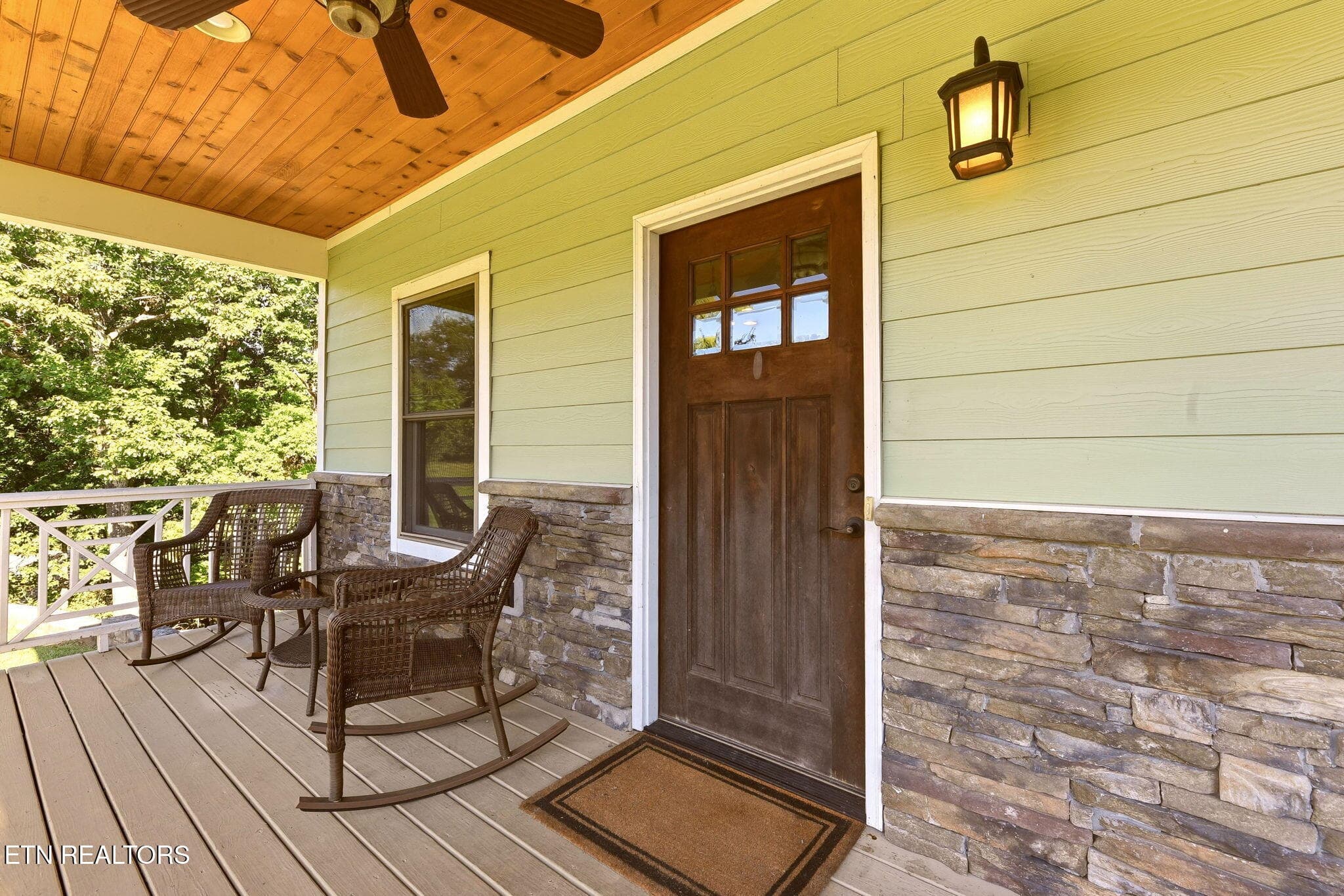 Porch2 - 7765 Beals Chapel Rd, Lenoir City, TN 37772