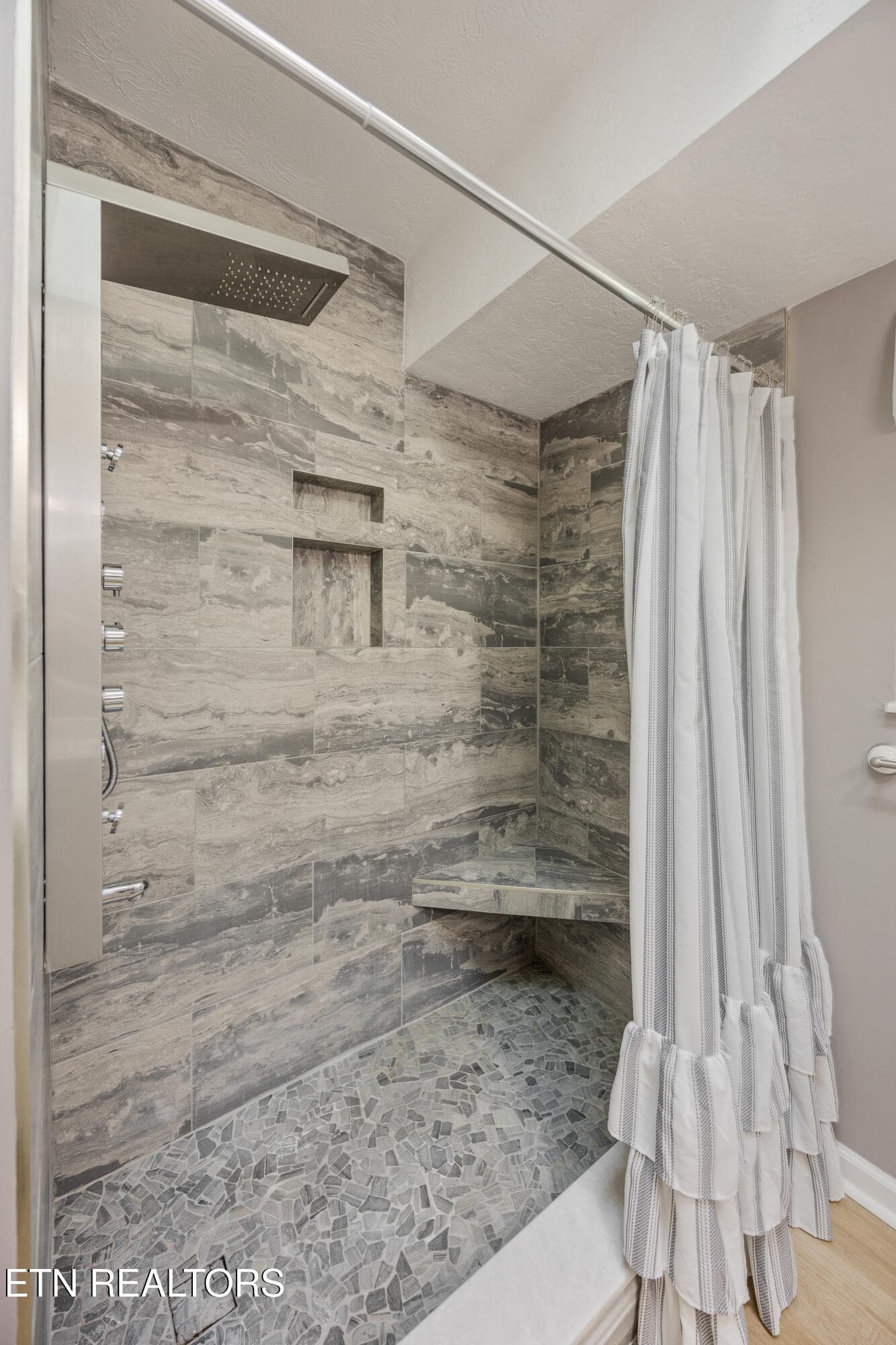 42-9800 Crestline Dr 50 - 9800 Crestline Drive, Knoxville, TN 37922, Knoxville