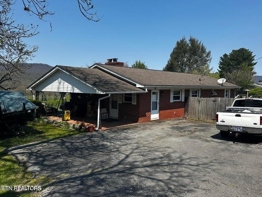 2 - 169 Oxford Circle, Harrogate, TN 37752, Harrogate
