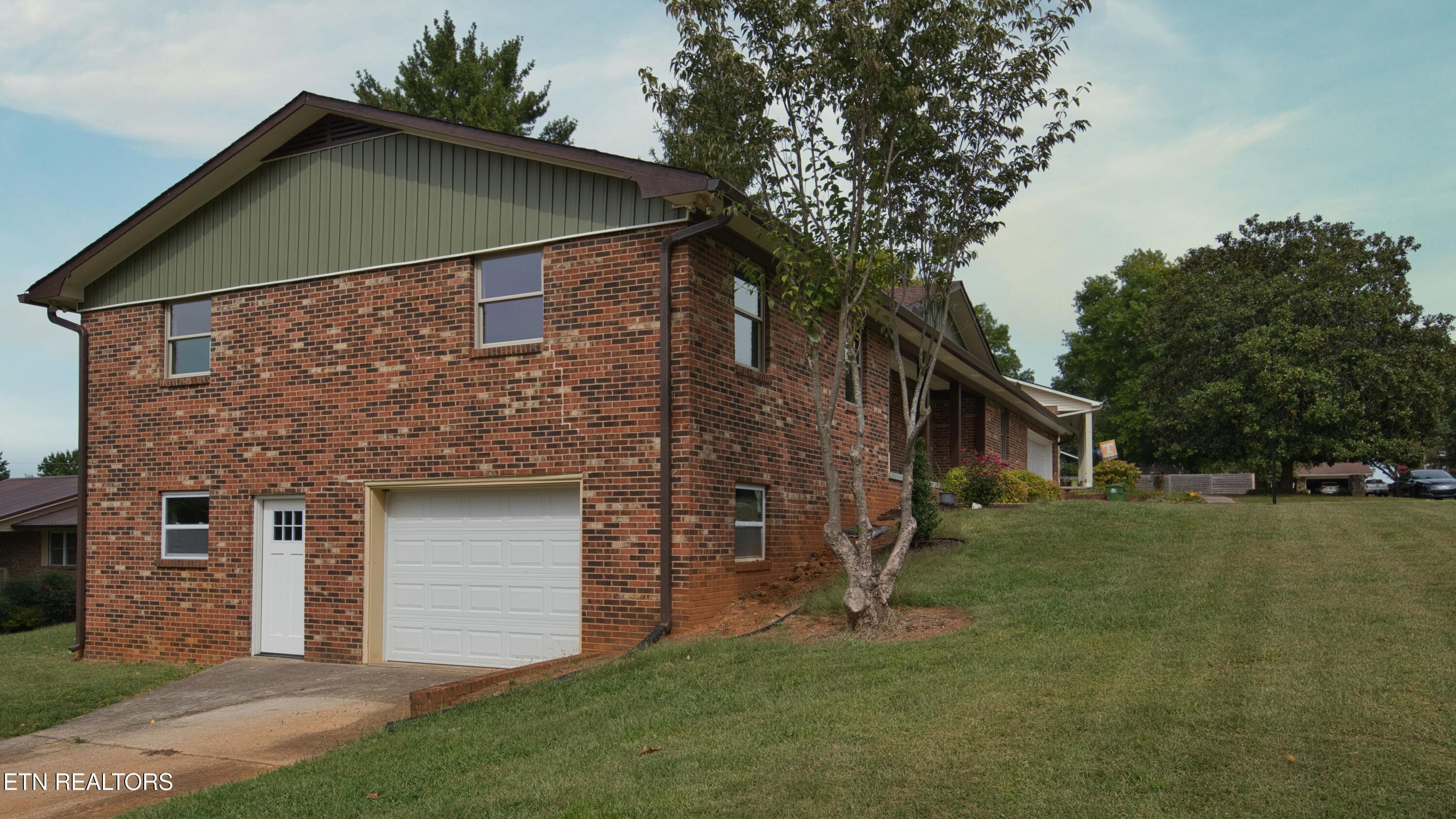 SL8_8771 - 935 Devon Circle, Maryville, TN 37804