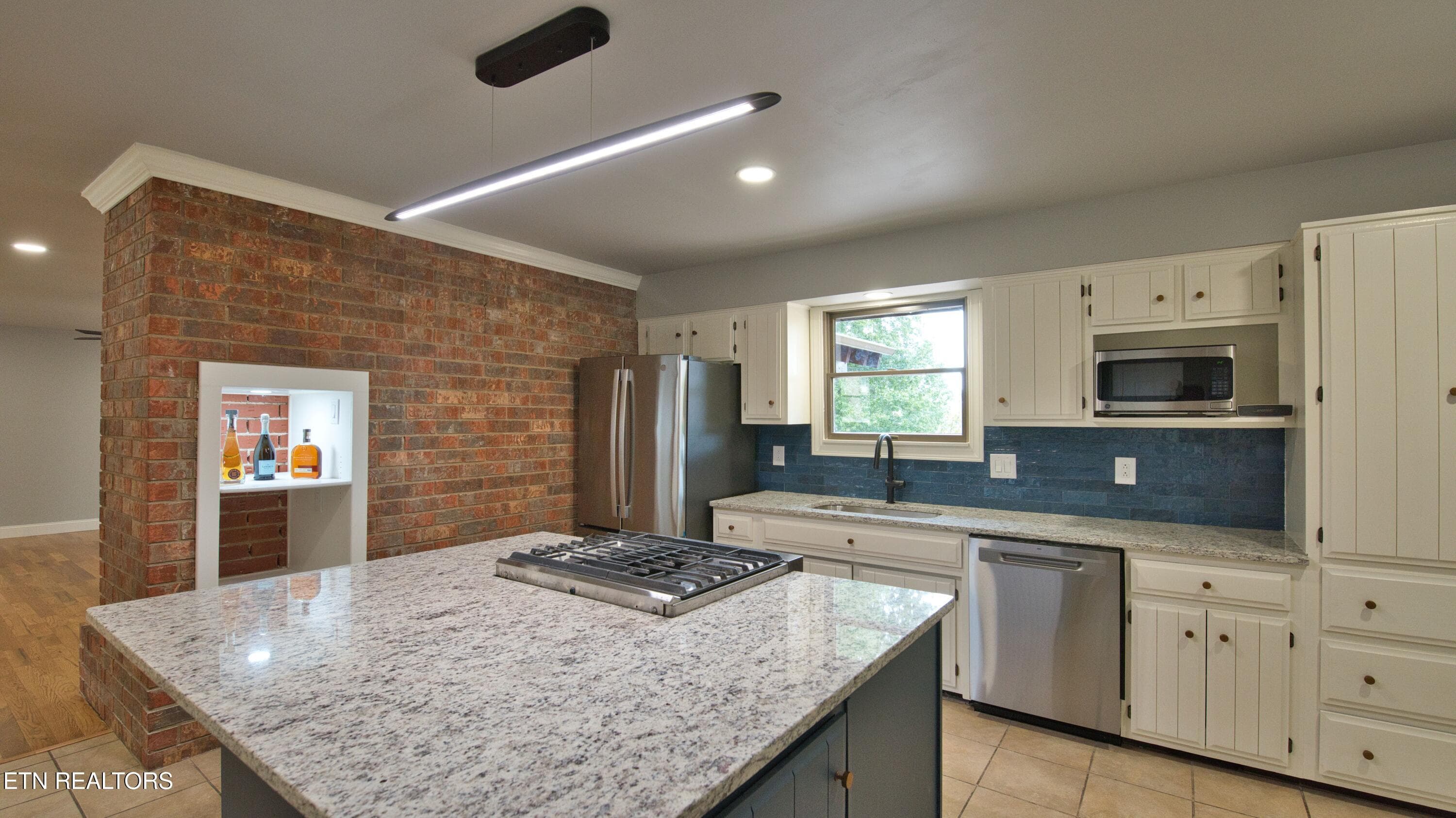 SL8_8801 - 935 Devon Circle, Maryville, TN 37804