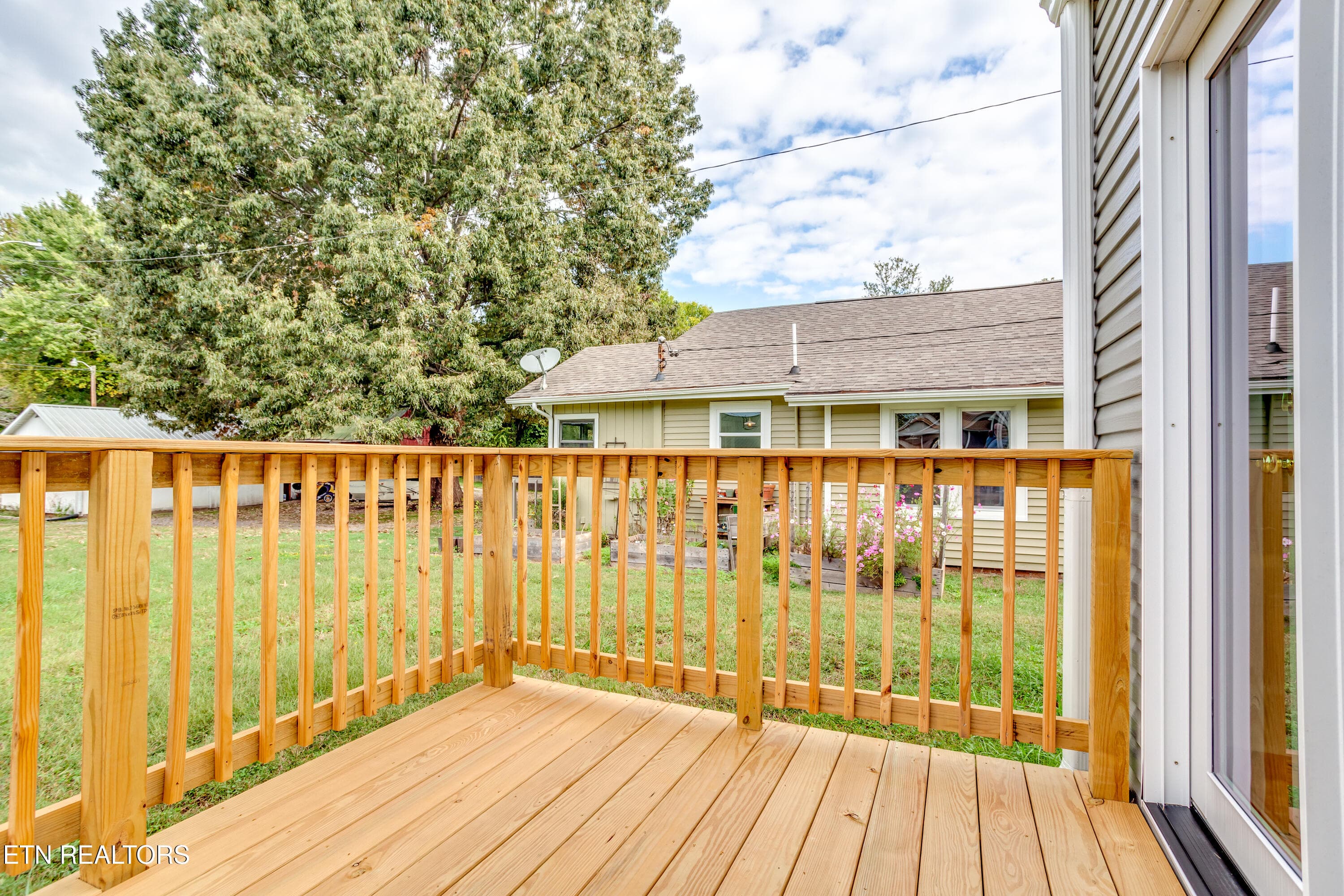 03320261015-1-313LynnwoodDrKnoxvilleTn-S - 313 Lynnwood Drive, Knoxville, TN 37918, Knoxville