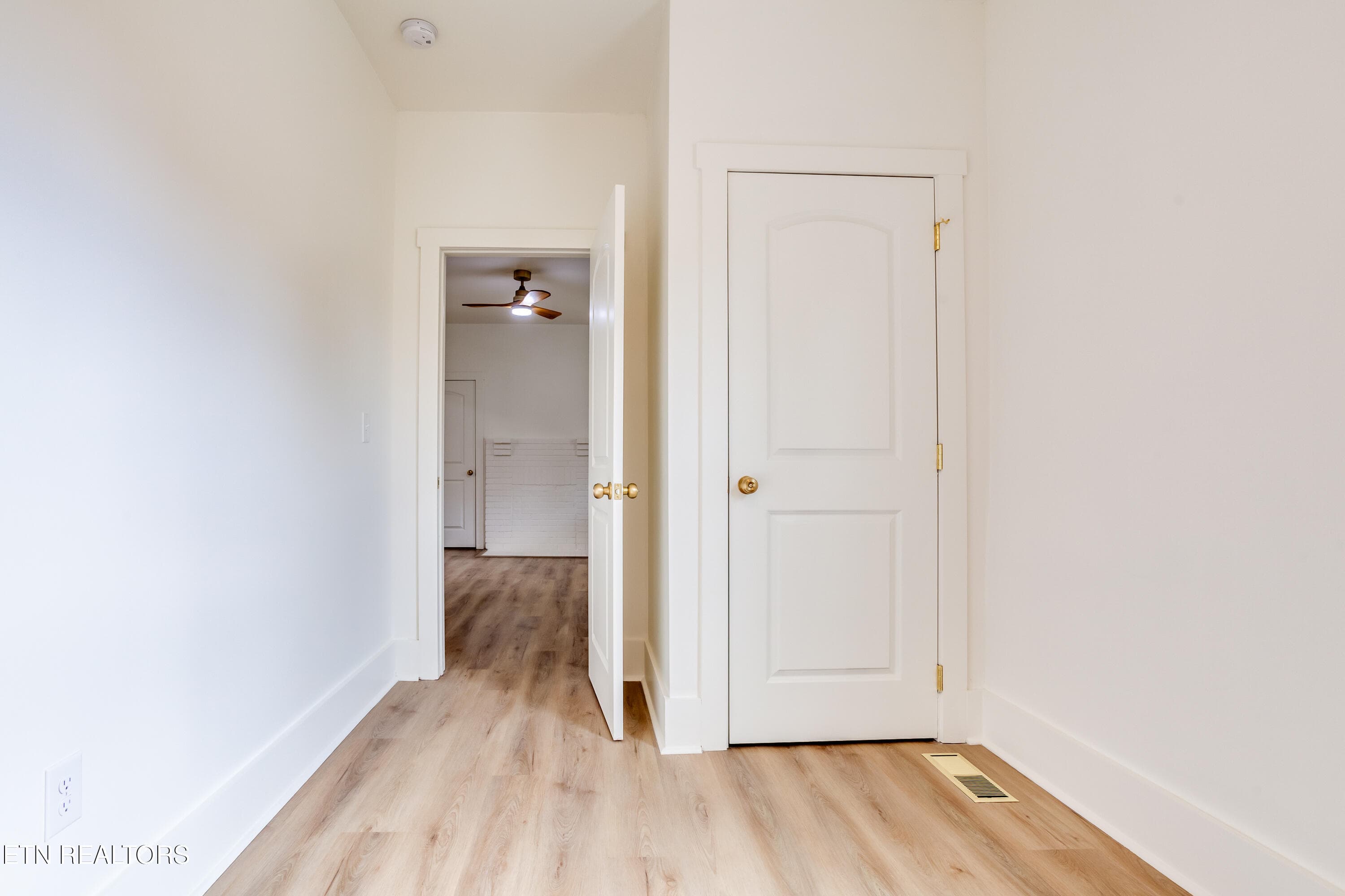 02920261015-1-313LynnwoodDrKnoxvilleTn-S - 313 Lynnwood Drive, Knoxville, TN 37918, Knoxville
