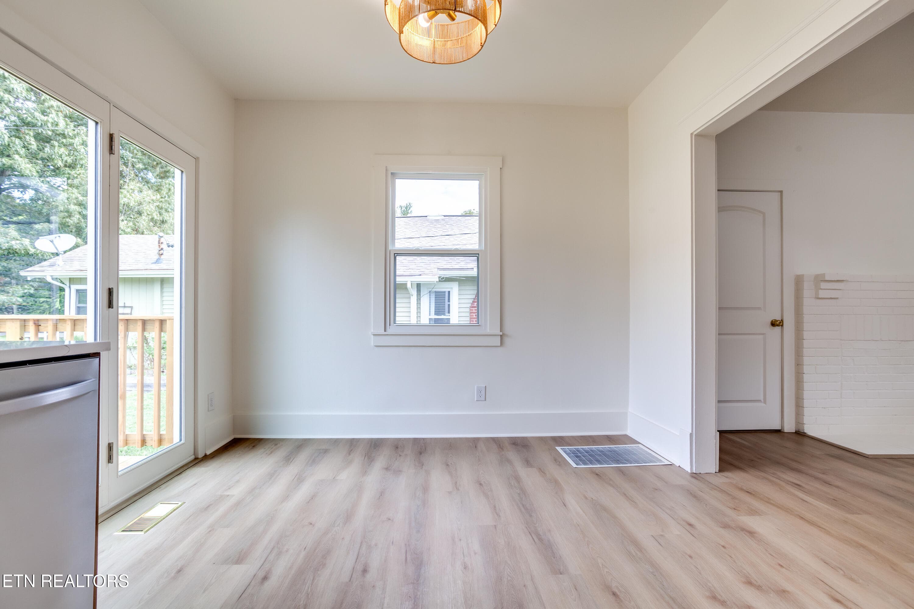Dining Area - 313 Lynnwood Drive, Knoxville, TN 37918, Knoxville