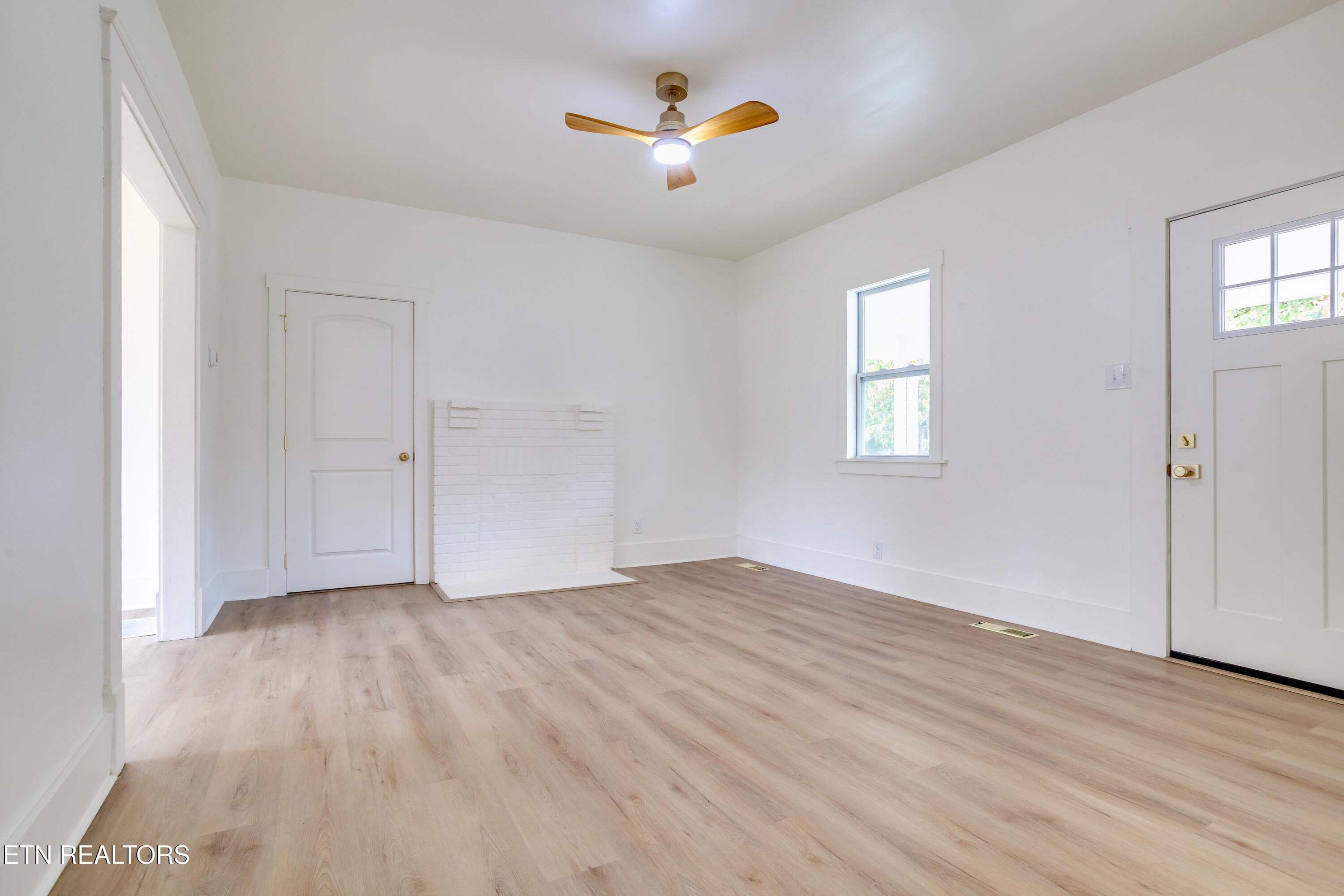 00920261015-1-313LynnwoodDrKnoxvilleTn-S - 313 Lynnwood Drive, Knoxville, TN 37918, Knoxville