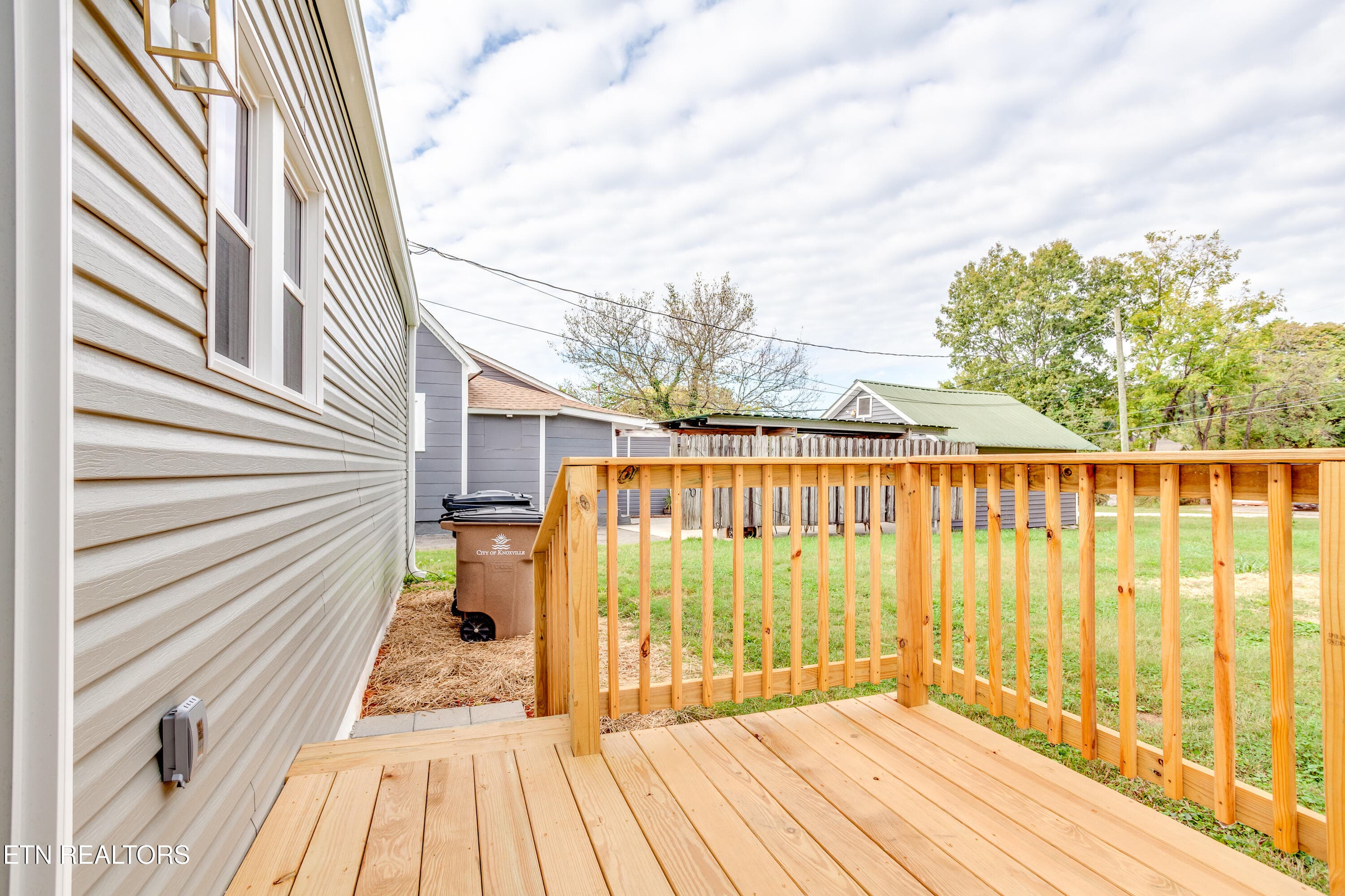 03220261015-1-313LynnwoodDrKnoxvilleTn-S - 313 Lynnwood Drive, Knoxville, TN 37918, Knoxville