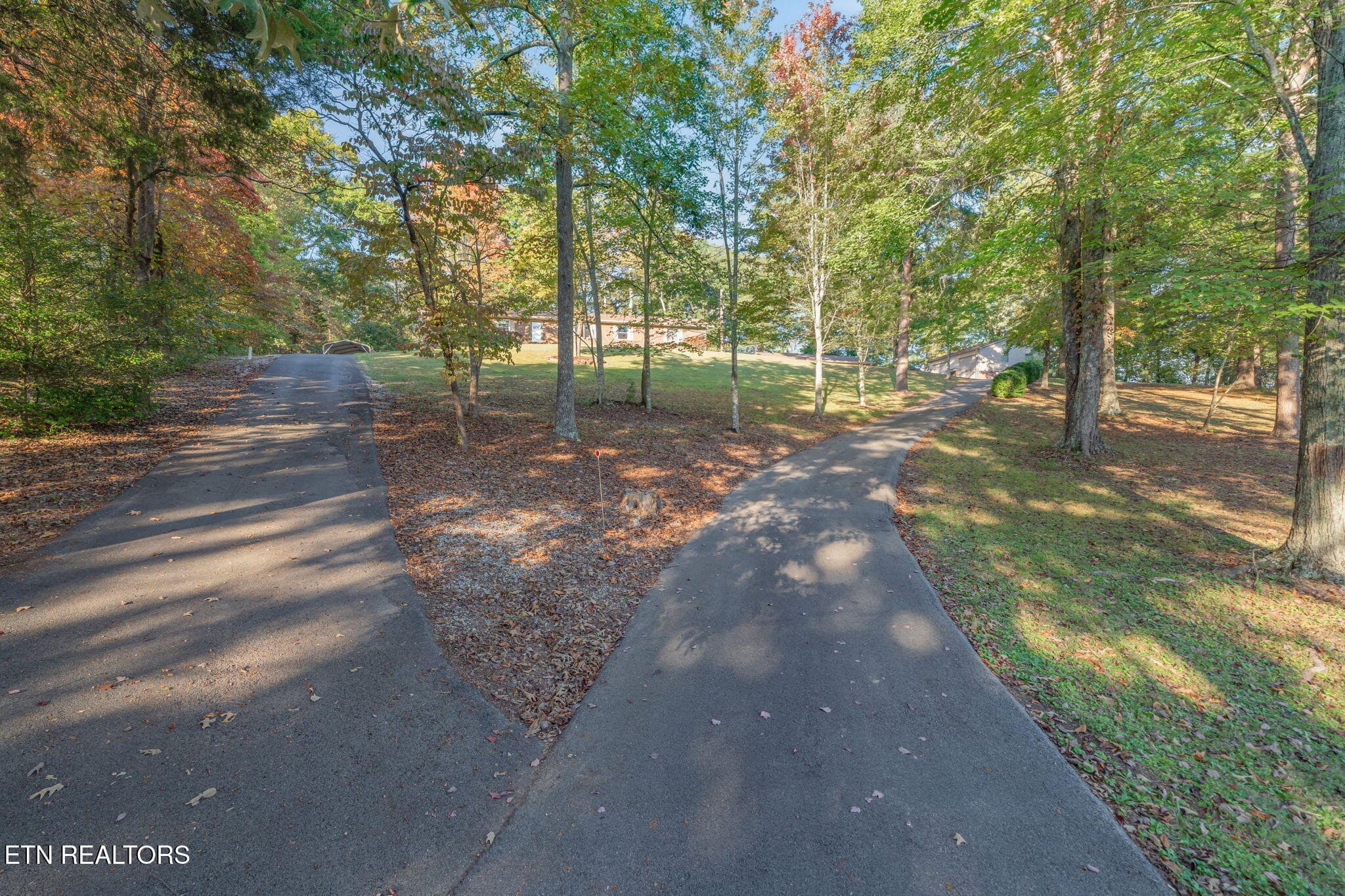 1-web-or-mls-235 Lawnville Road-2 - 235 Lawnville Rd, Kingston, TN 37763