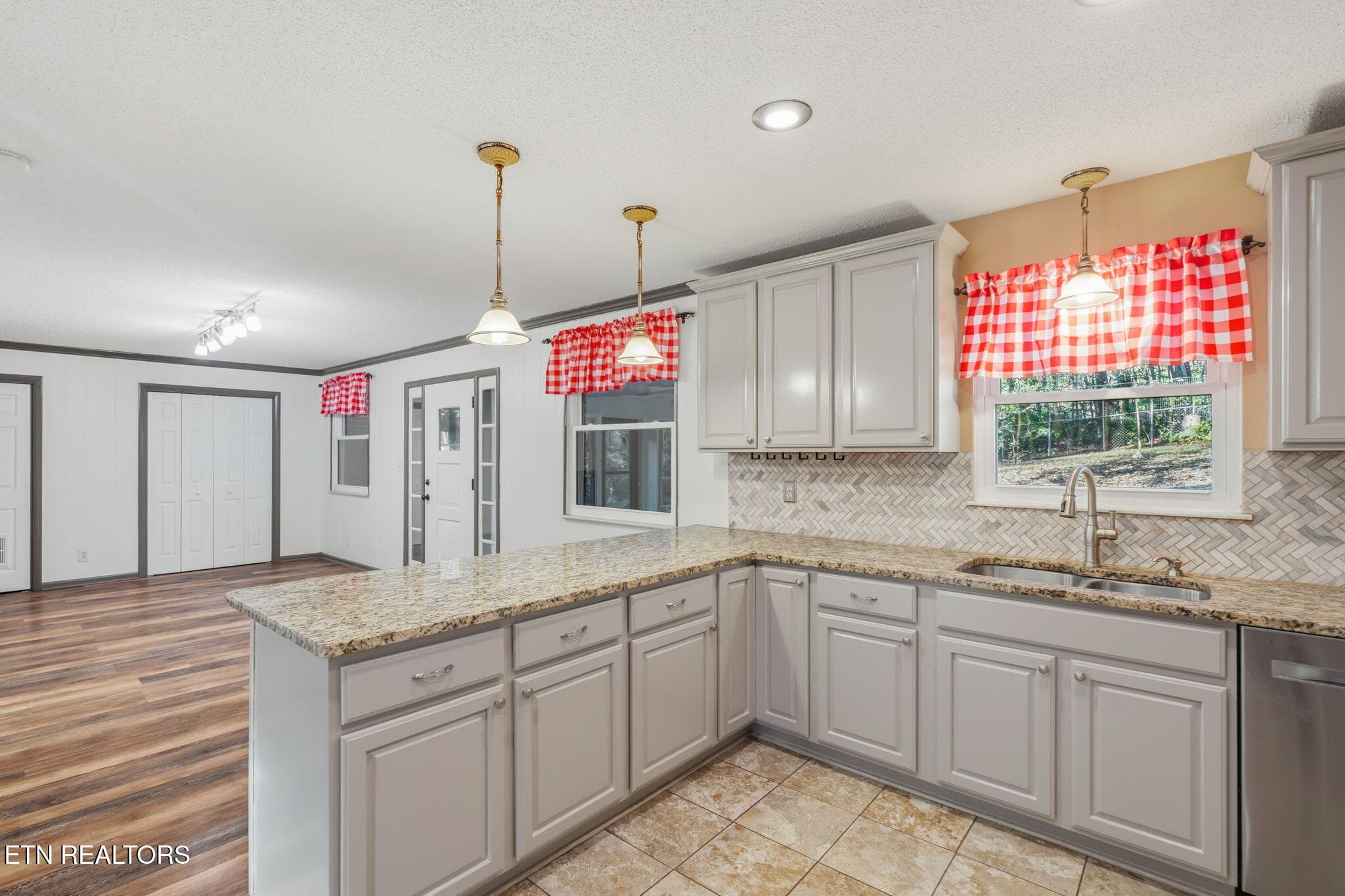 19-web-or-mls-235 Lawnville Road-35 - 235 Lawnville Rd, Kingston, TN 37763