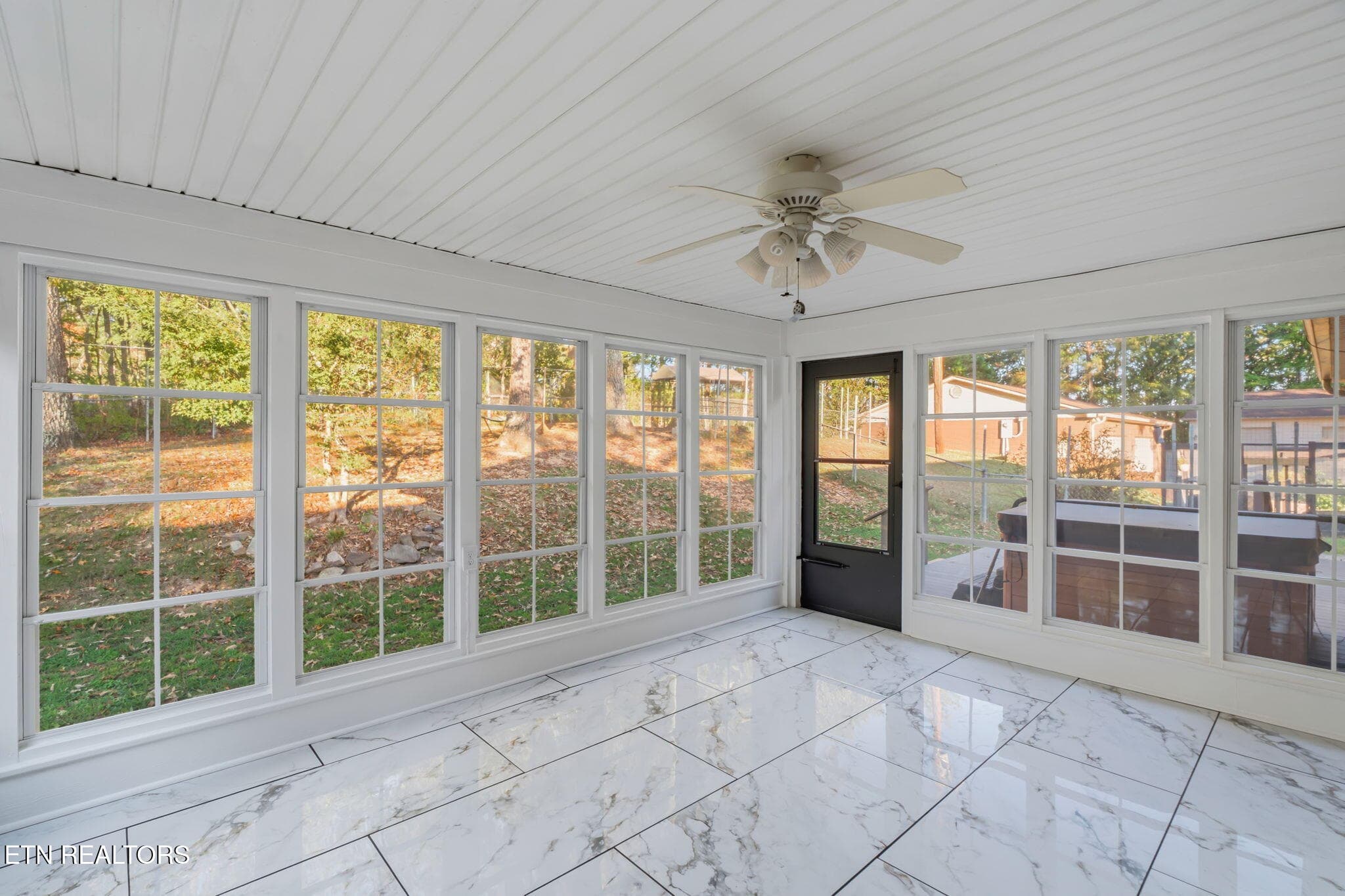 26-web-or-mls-235 Lawnville Road-40 - 235 Lawnville Rd, Kingston, TN 37763