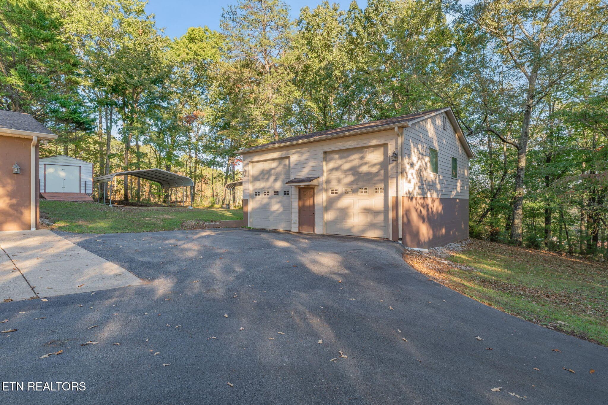 47-web-or-mls-235 Lawnville Road-12 - 235 Lawnville Rd, Kingston, TN 37763