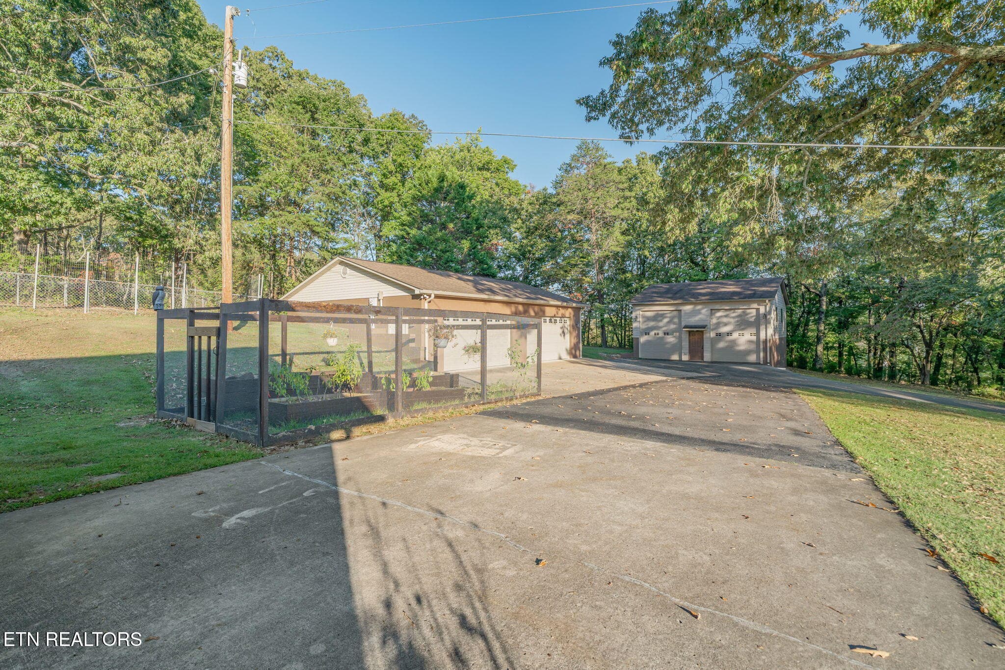 51-web-or-mls-235 Lawnville Road-17 - 235 Lawnville Rd, Kingston, TN 37763