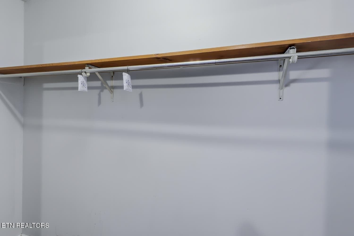 IMG_3005 - 810 Highland Drive 1402, Knoxville, TN 37912, Knoxville