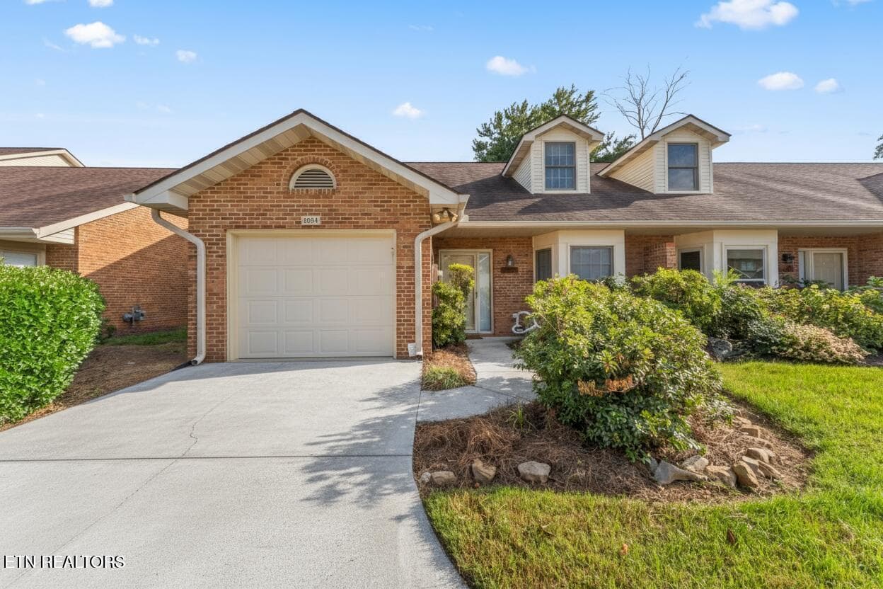 10514 Raven Court, Knoxville, TN 37922