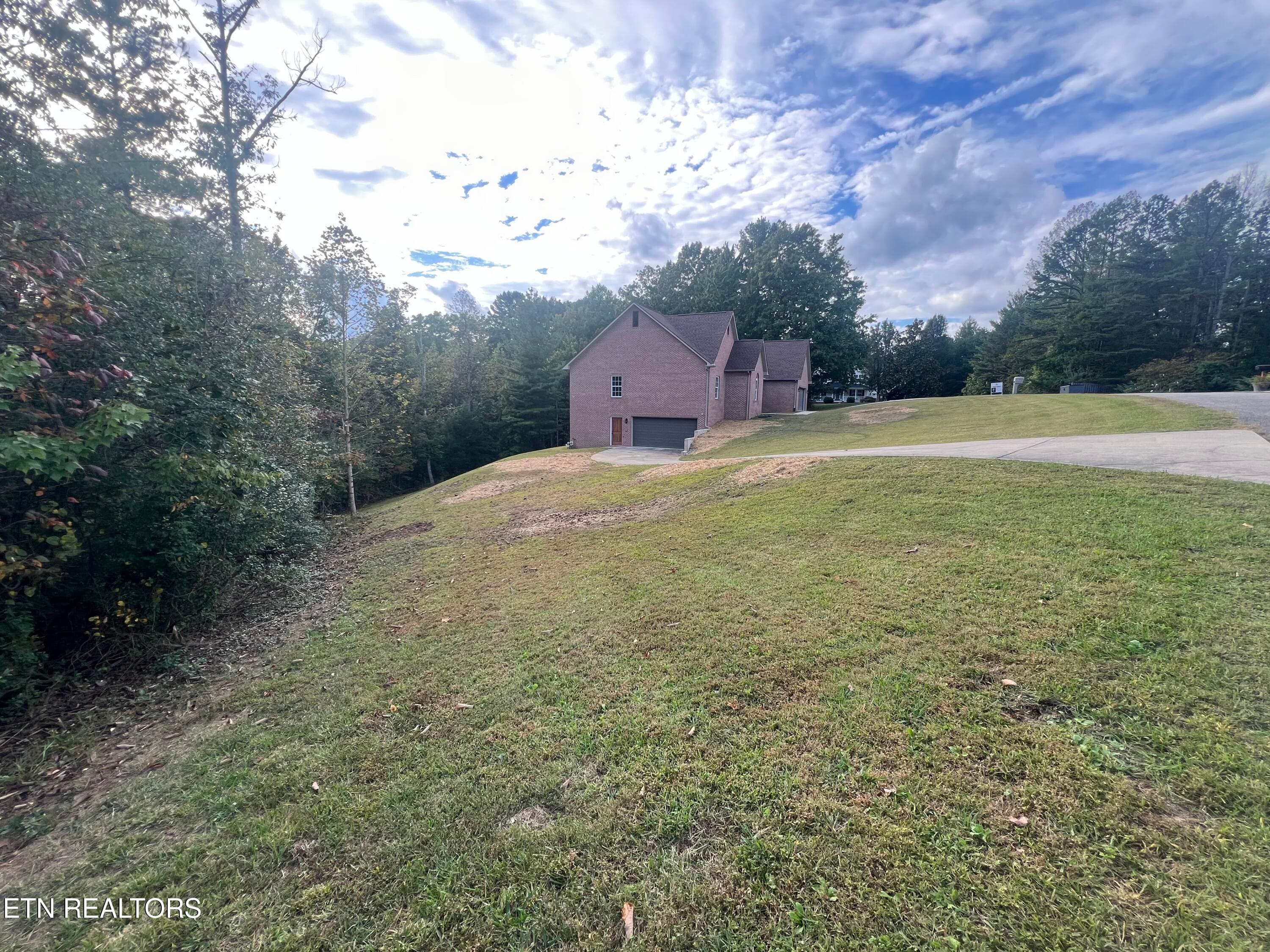 IMG_4722 - 425 Indian Hills Rd, Oneida, TN 37841, Oneida