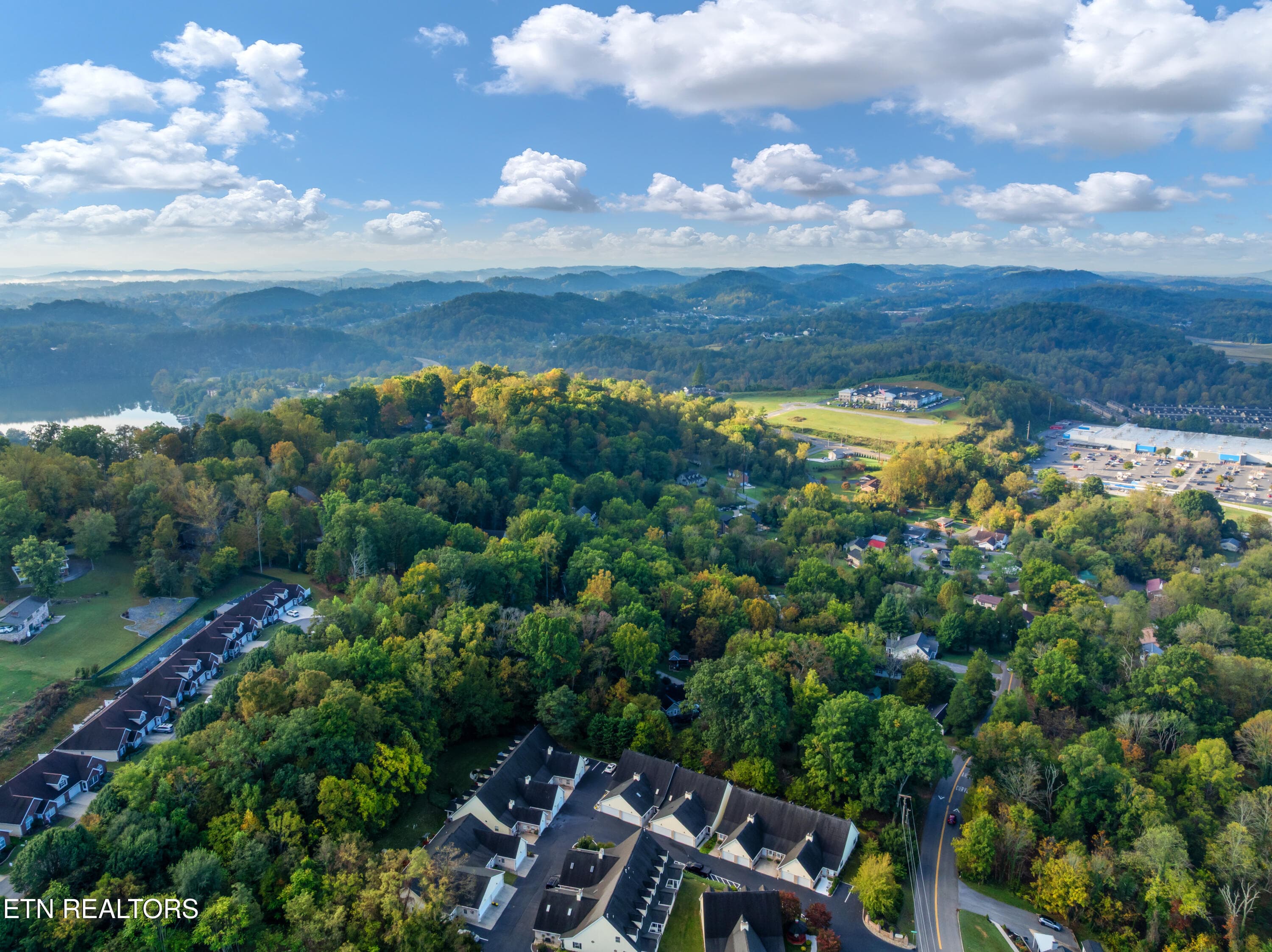 DJI_0853 - 3711 Apple Grove Circle, Kingsport, TN 37664