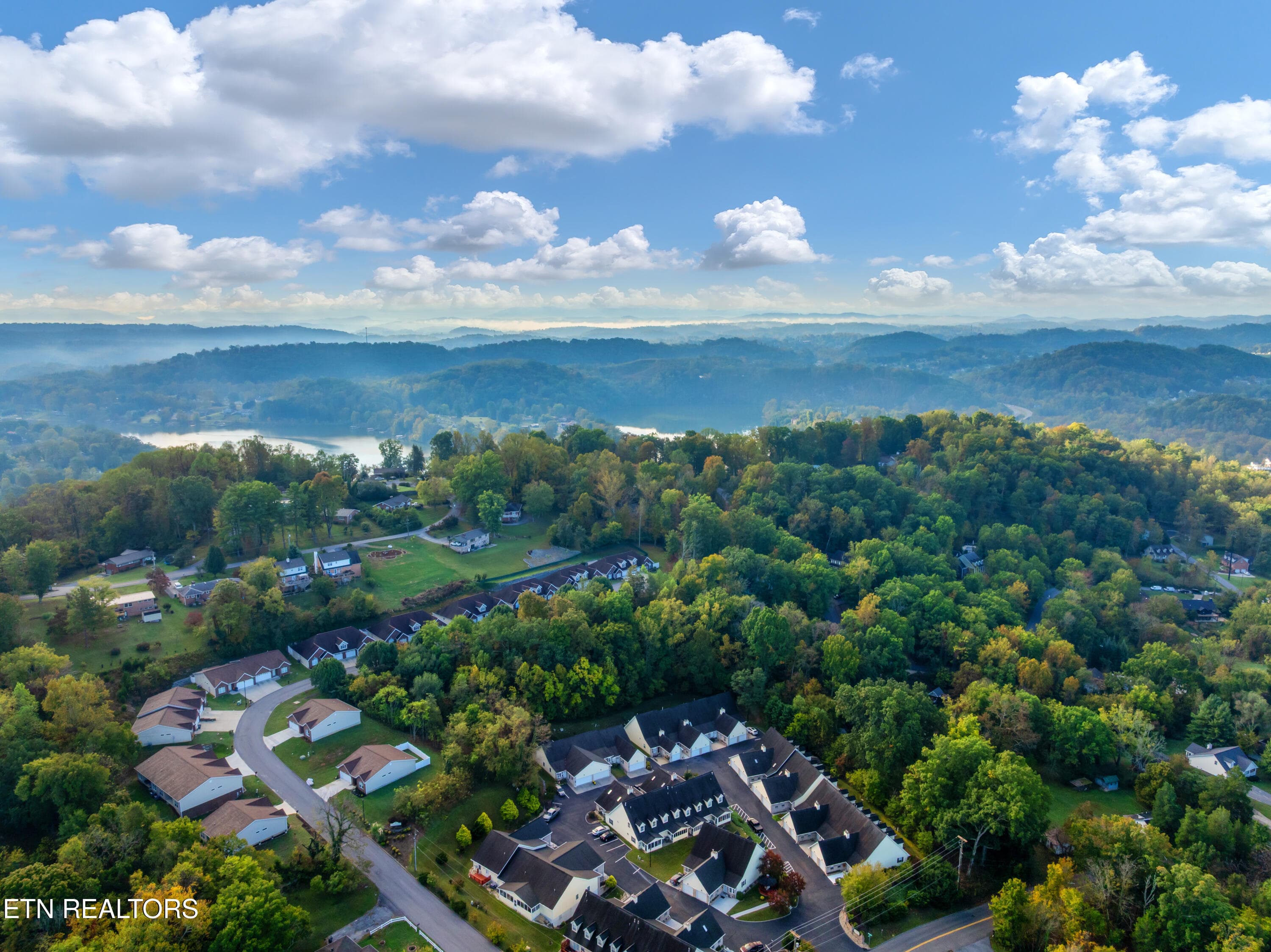 DJI_0858 - 3711 Apple Grove Circle, Kingsport, TN 37664