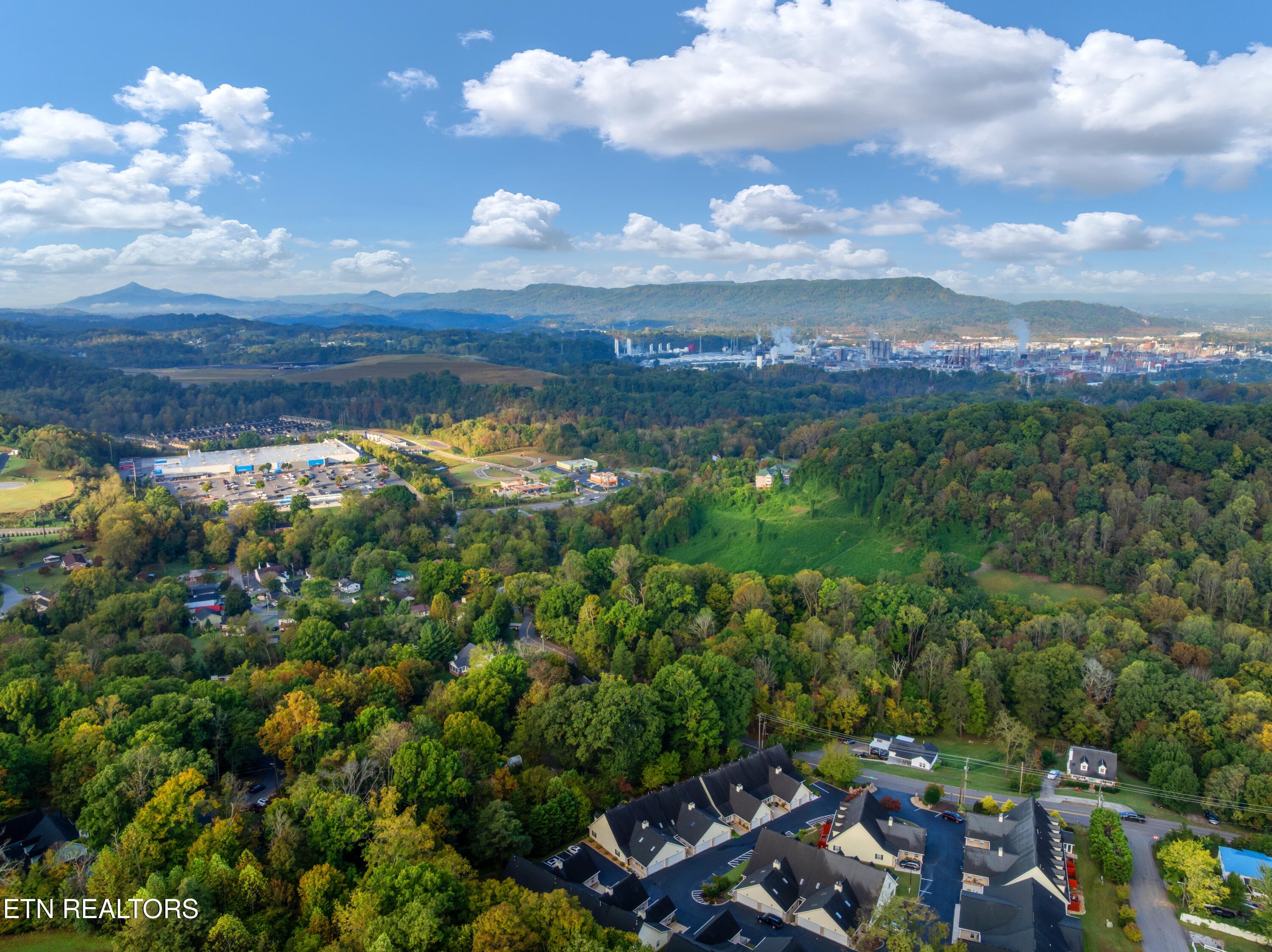 DJI_0861 - 3711 Apple Grove Circle, Kingsport, TN 37664