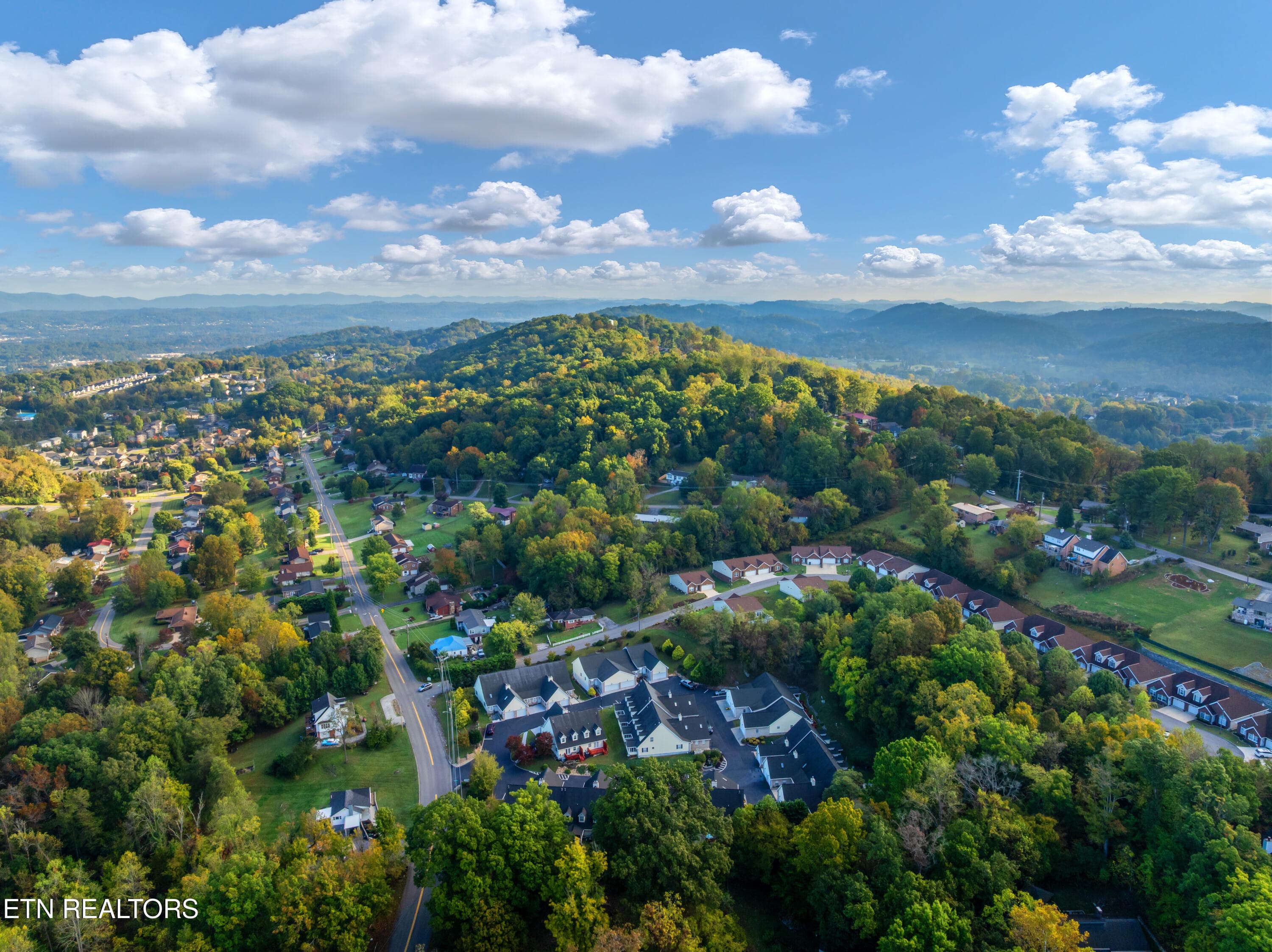 DJI_0876 - 3711 Apple Grove Circle, Kingsport, TN 37664