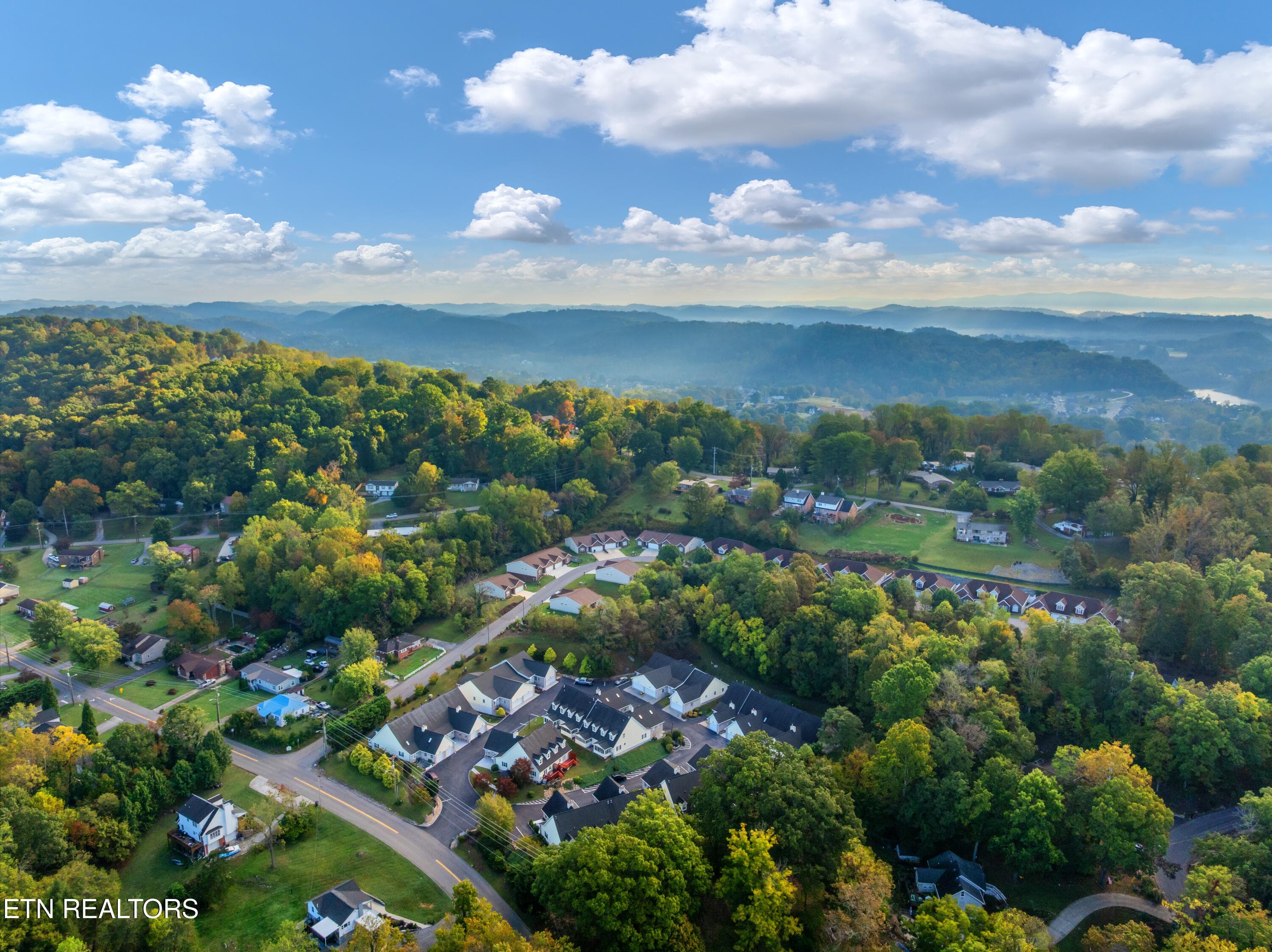 DJI_0880 - 3711 Apple Grove Circle, Kingsport, TN 37664