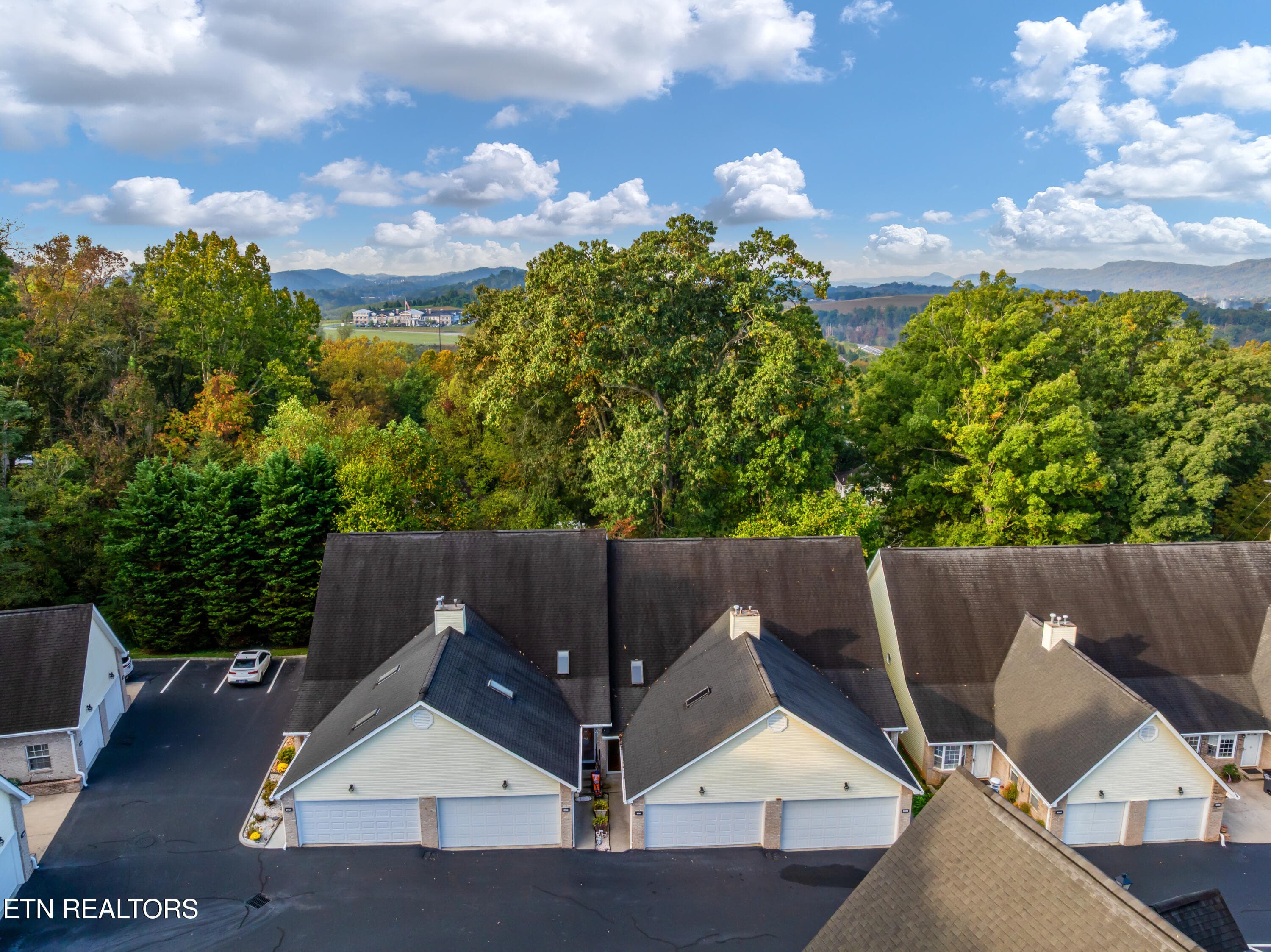 DJI_0884 - 3711 Apple Grove Circle, Kingsport, TN 37664
