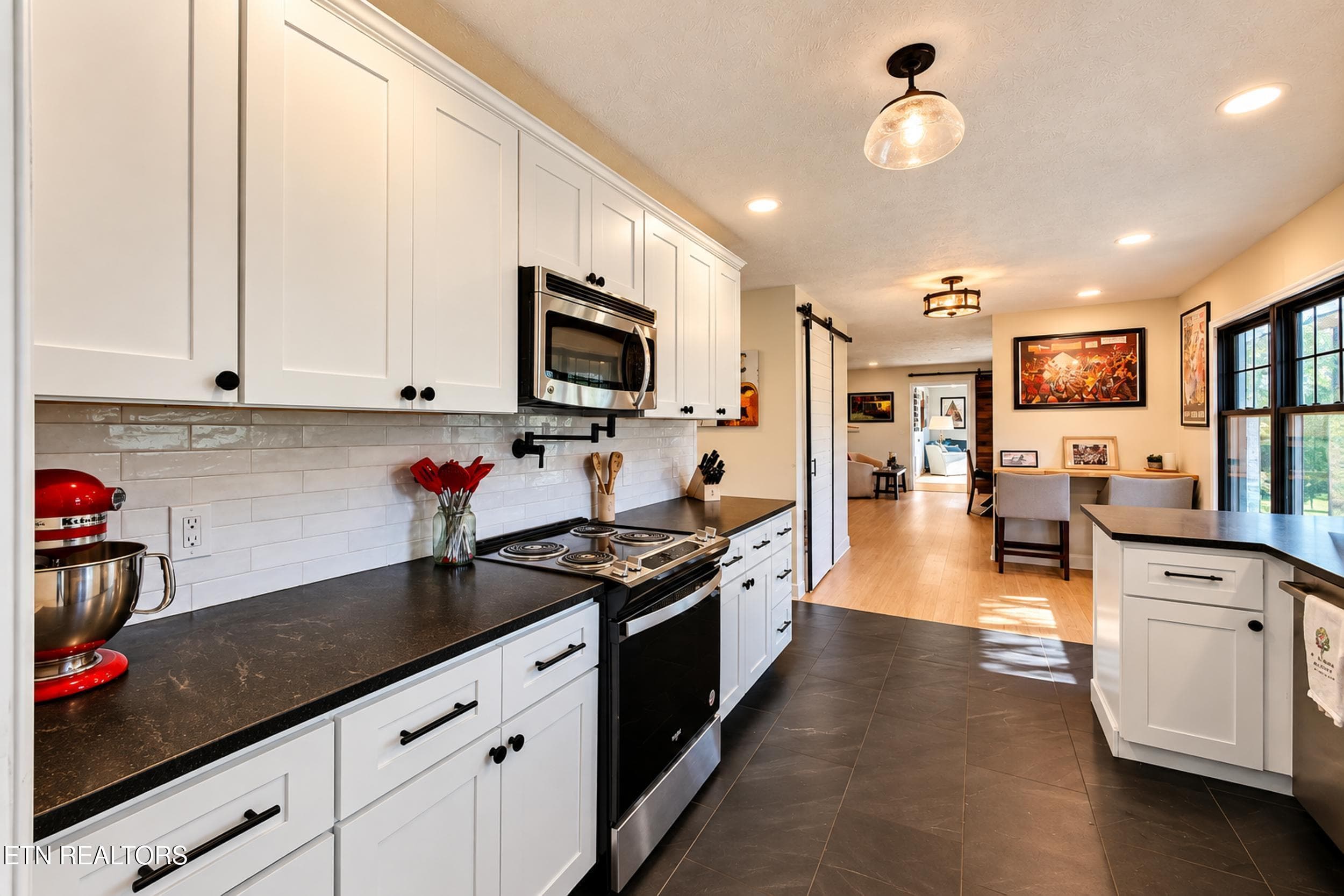 11_file-085.png - 4301 Wildwood Rd, Maryville, TN 37804, Maryville