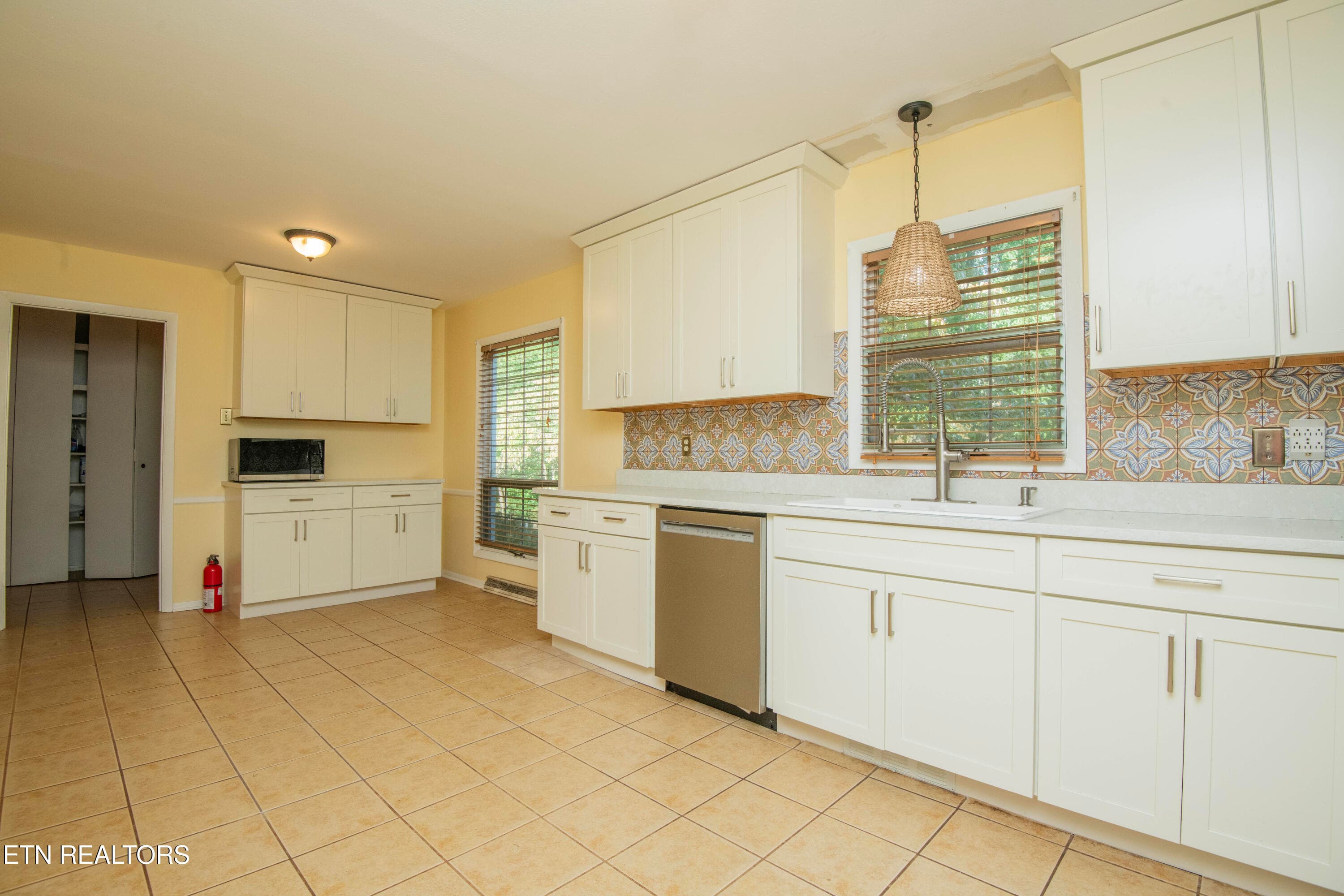 Kitchen - 7705 Twining Drive, Knoxville, TN 37919, Knoxville