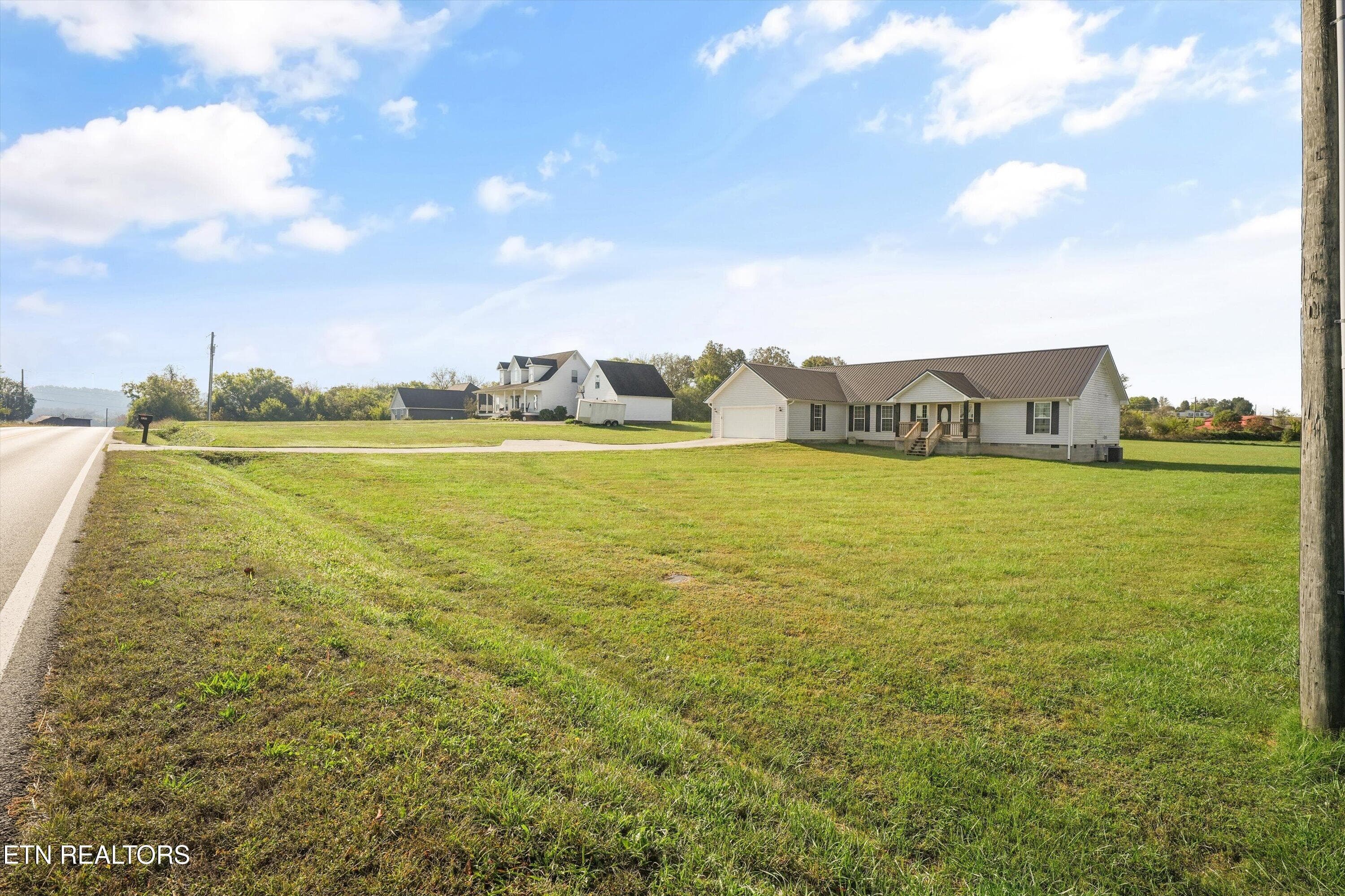 side view - 935 Oakland Rd, Sweetwater, TN 37874, Sweetwater