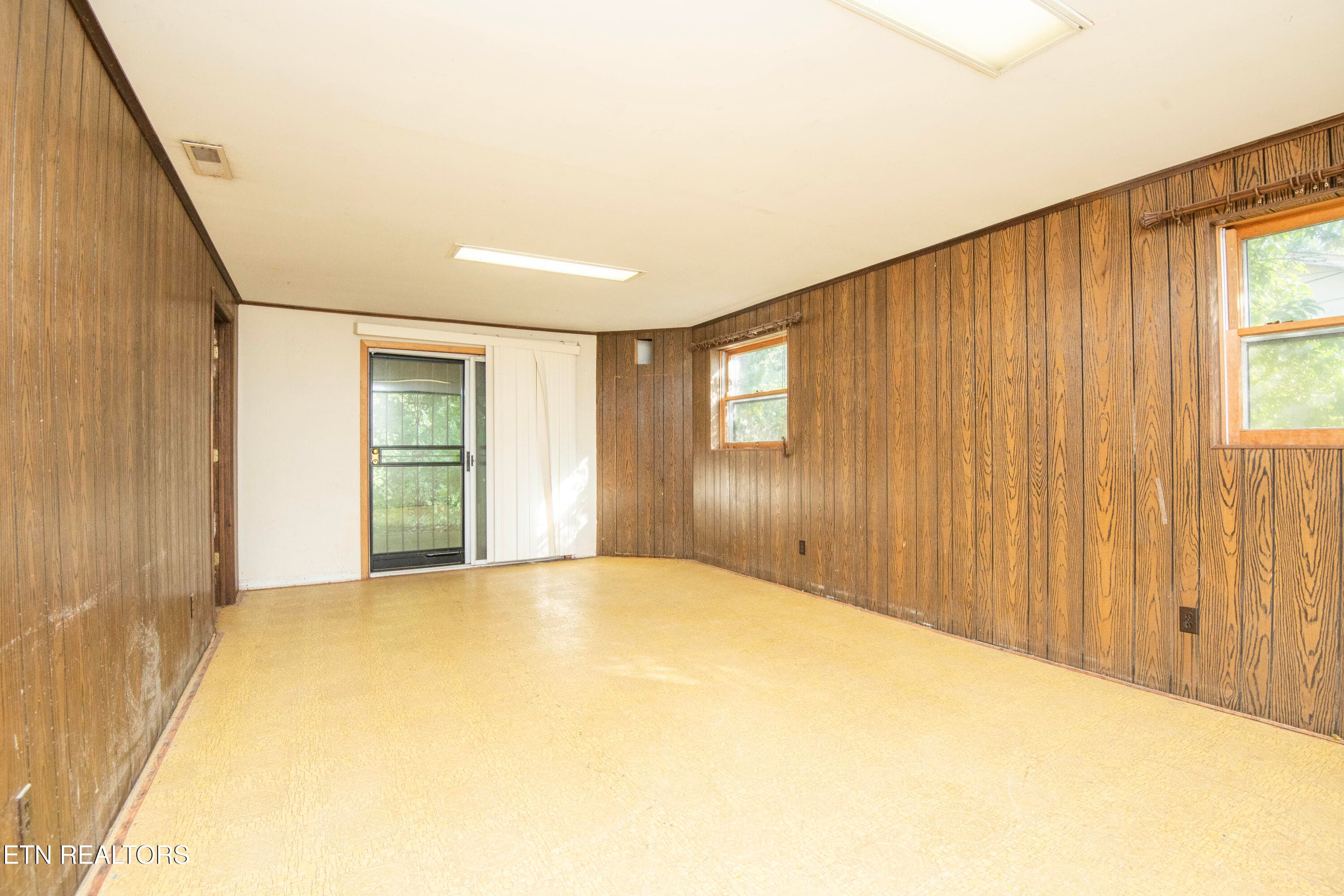 Recreation Room - 7705 Twining Drive, Knoxville, TN 37919, Knoxville