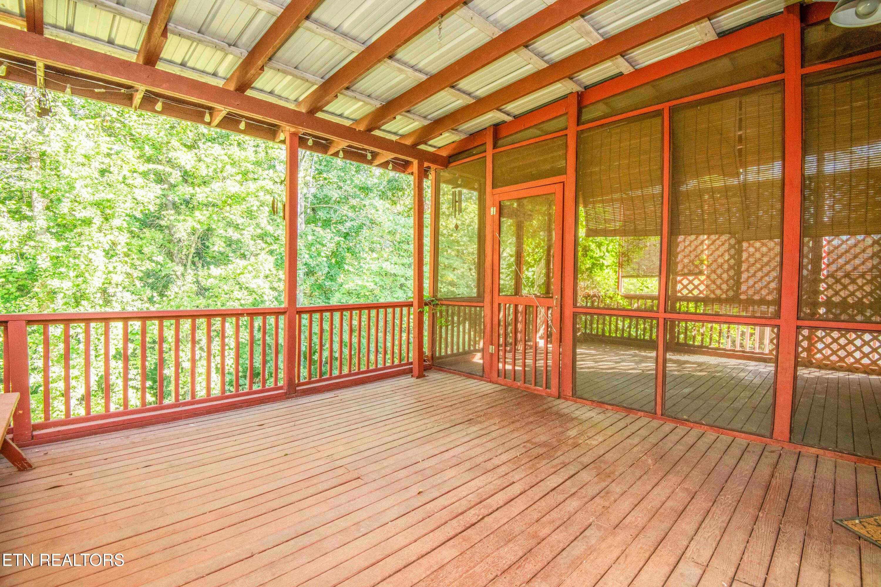Deck Off Dining - 7705 Twining Drive, Knoxville, TN 37919, Knoxville