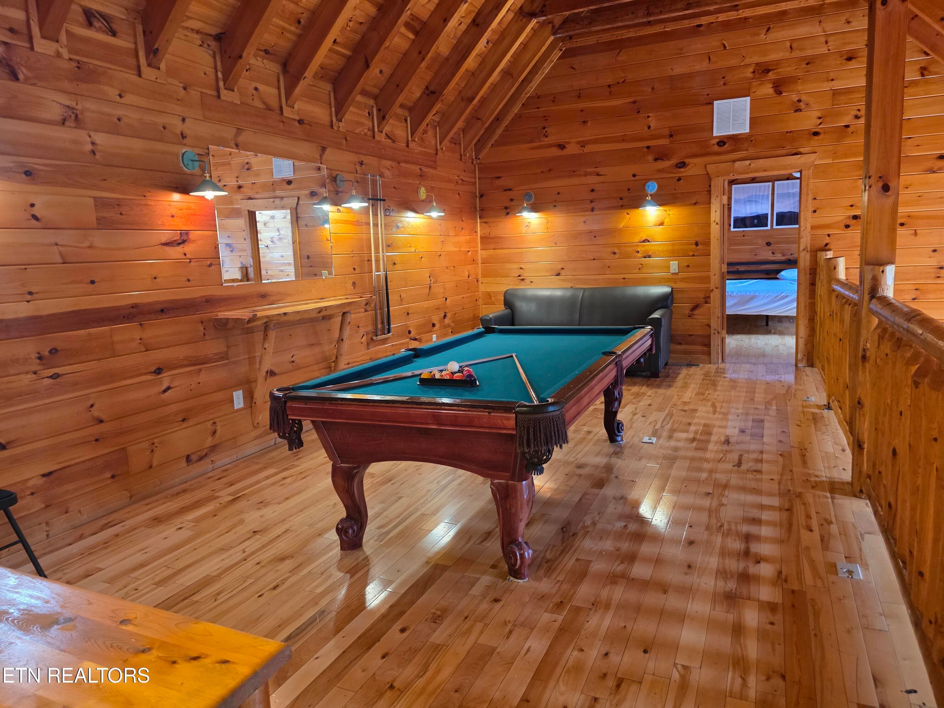 Game area - 2336 Breezy Rd, Sevierville, TN 37876, Sevierville