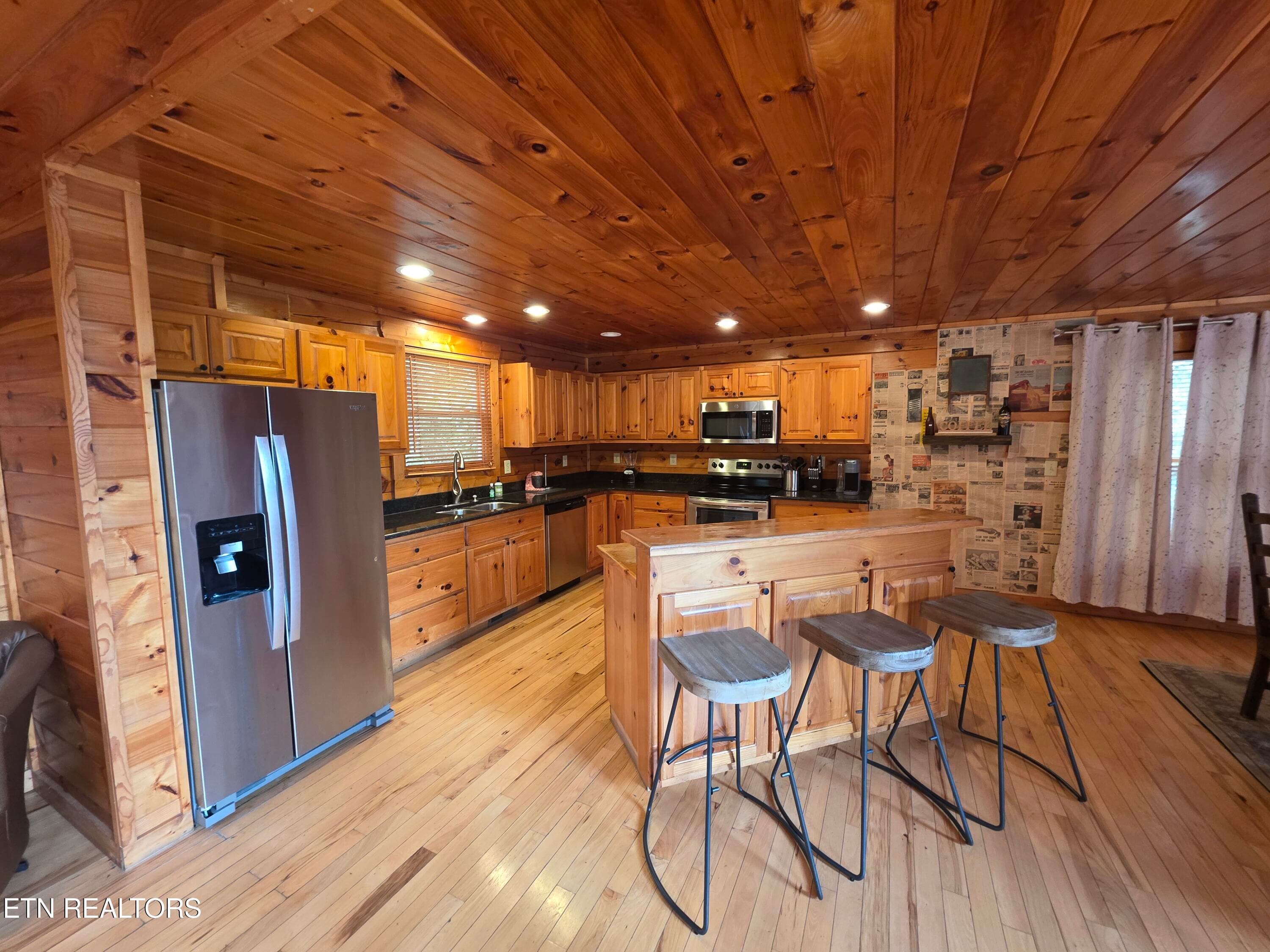 Kitchen - 2336 Breezy Rd, Sevierville, TN 37876, Sevierville
