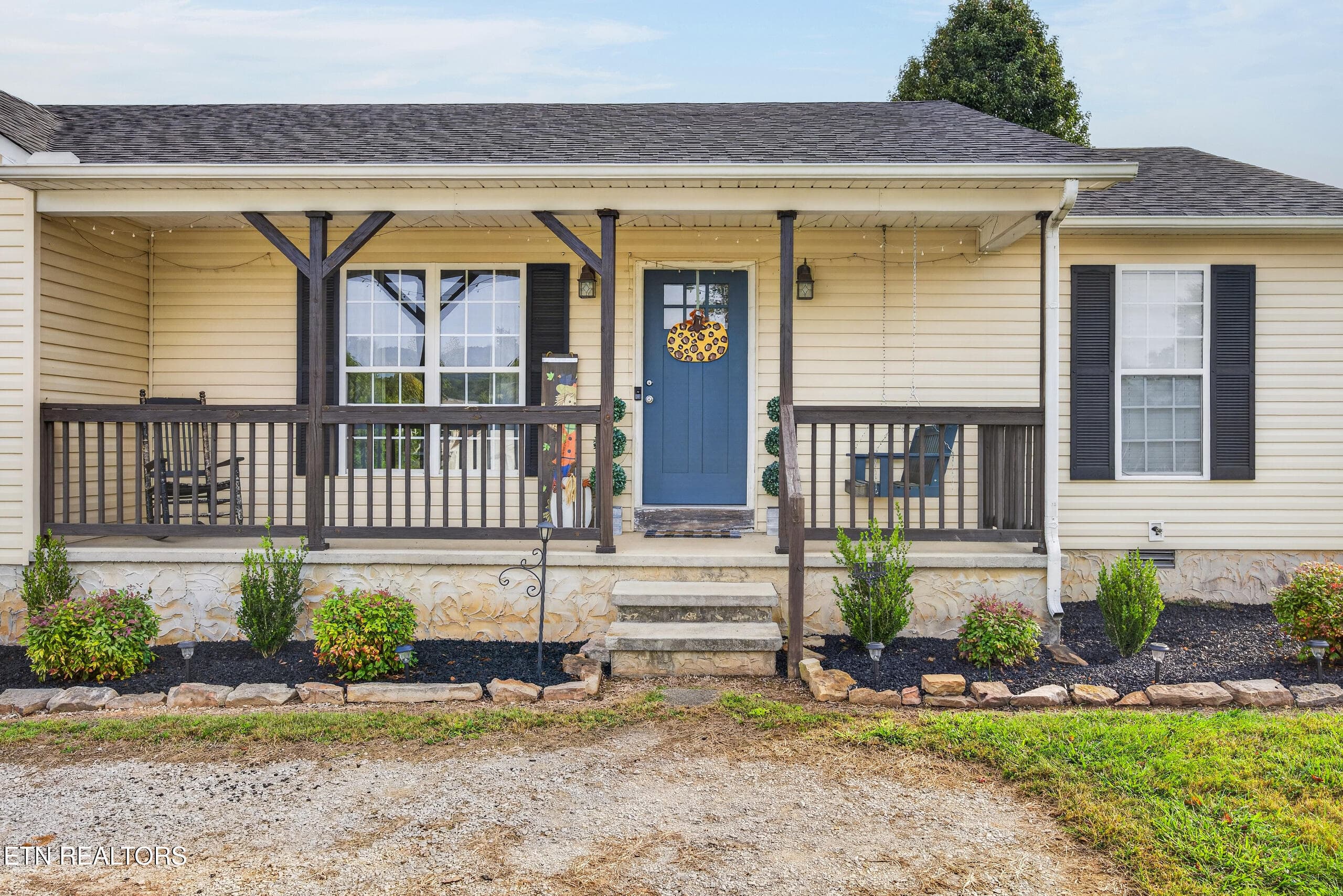 002_8N5A1801 - 737 Green Valley Circle, Livingston, TN 38570, Livingston