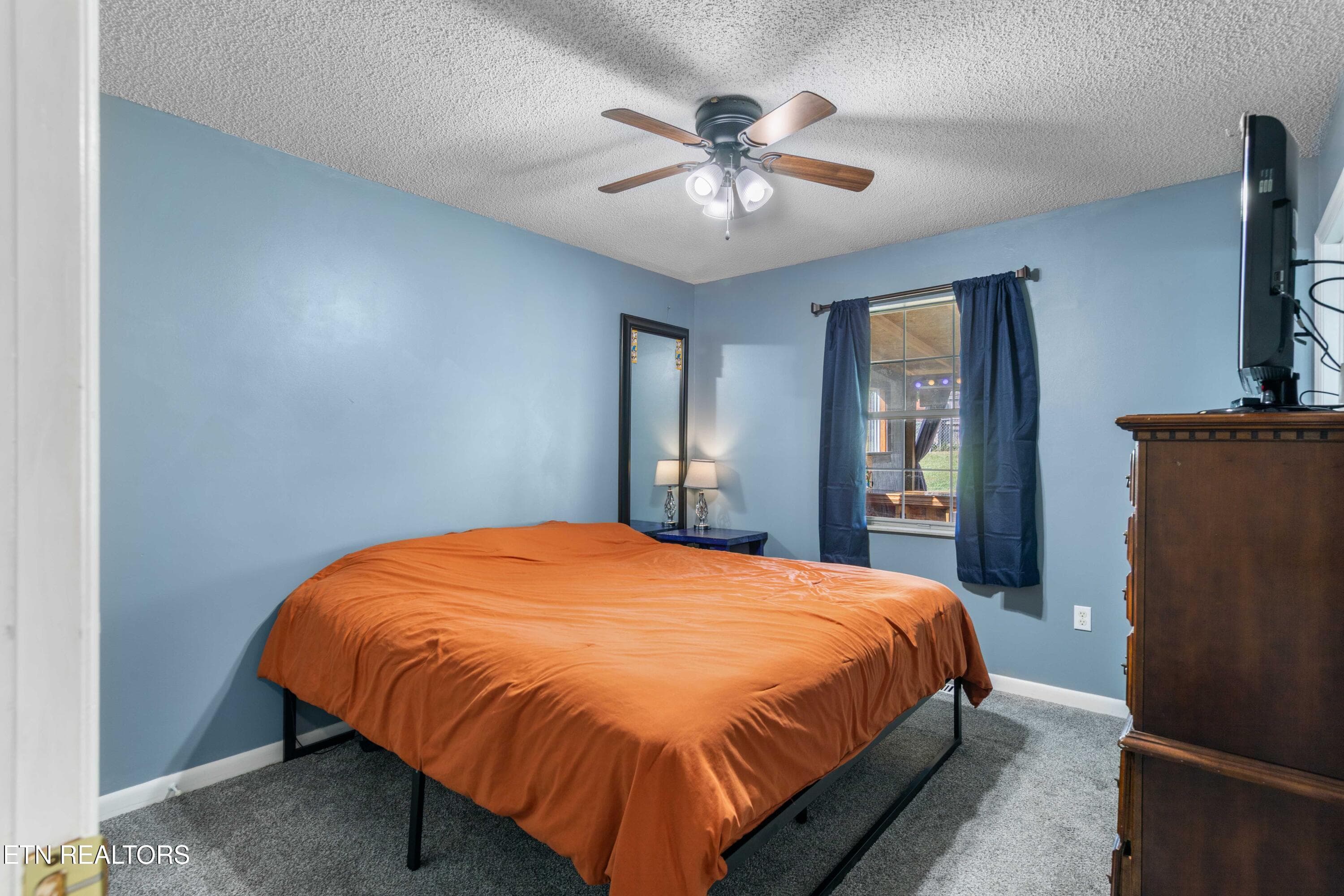 030A7762 - 168 Pack St, Jacksboro, TN 37757