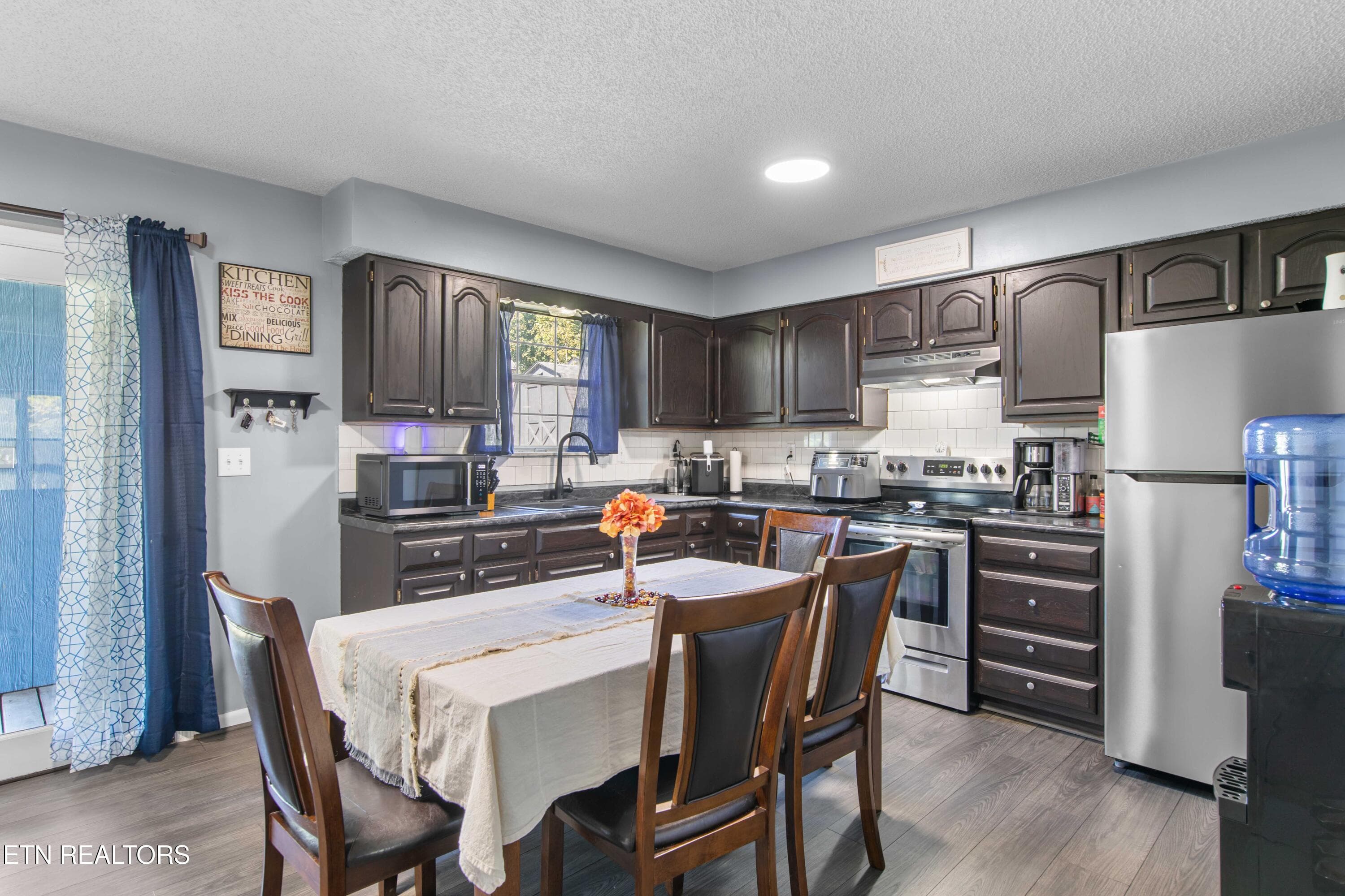030A7849 - 168 Pack St, Jacksboro, TN 37757