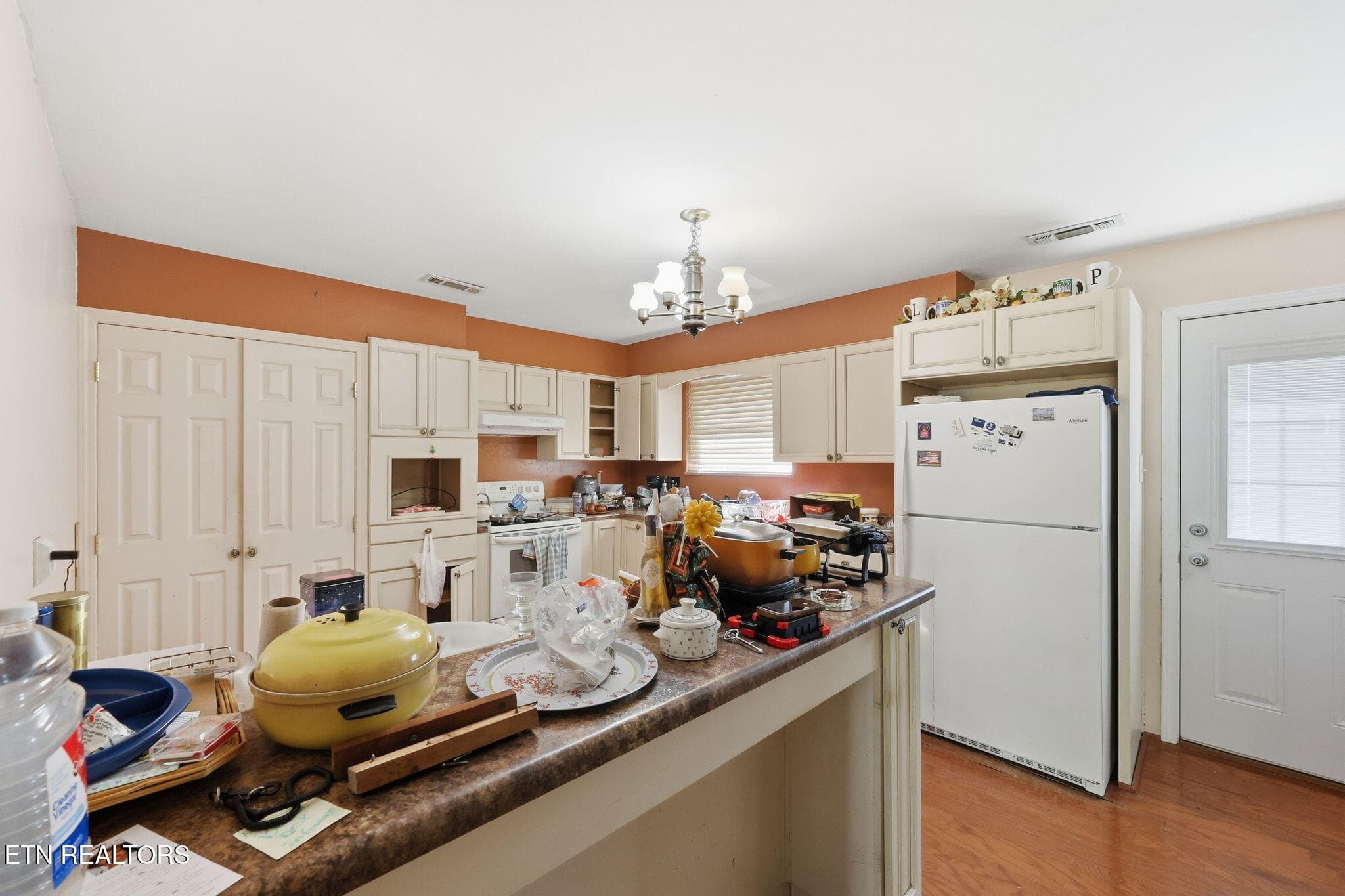 6-web-or-mls-006_4704Maplehill - 4704 Maplehill Rd, Knoxville, TN 37914, Knoxville