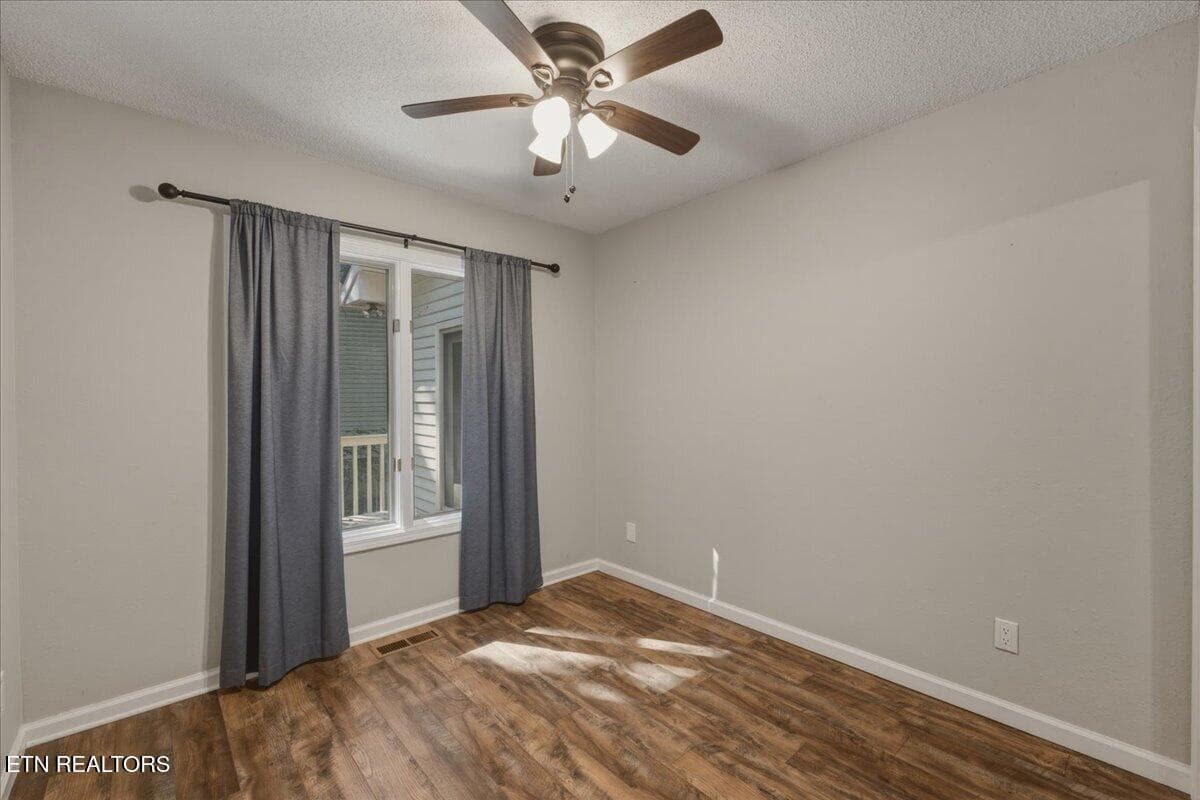 25-Bedroom 3 - 310 Paoli Trace, Loudon, TN 37774, Loudon