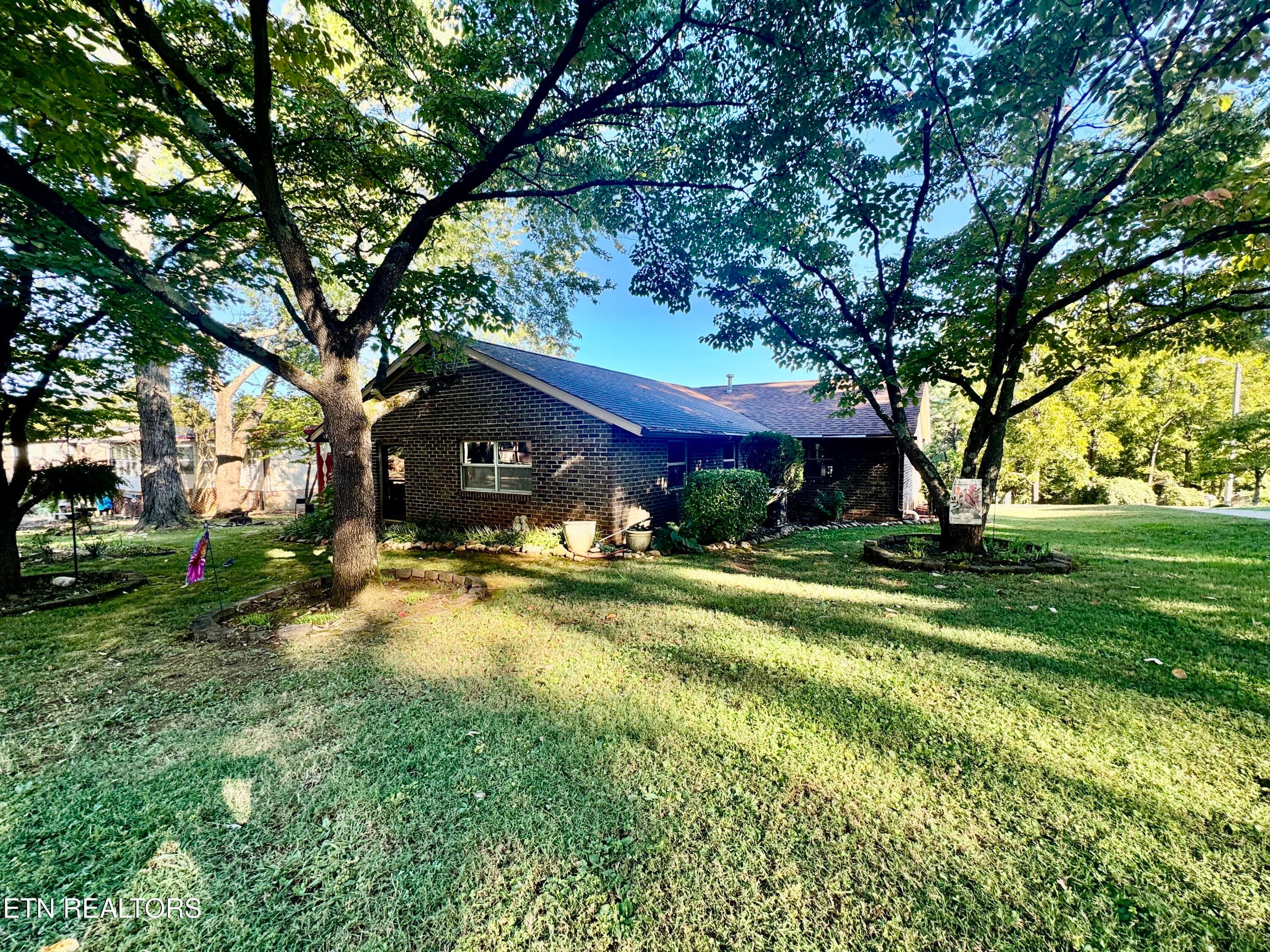 IMG_0658 - 910 Lakewood Drive, Jefferson City, TN 37760