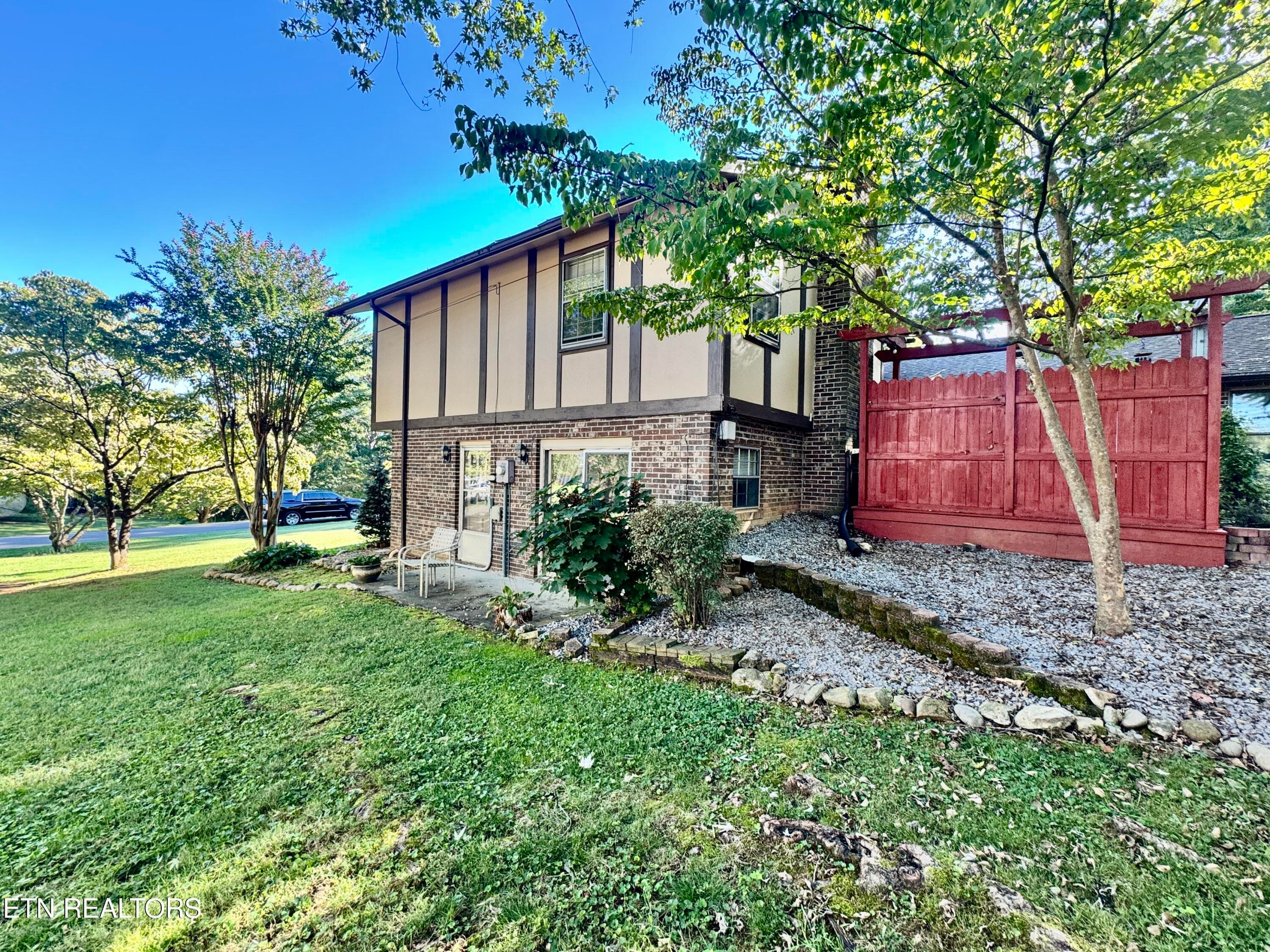 IMG_0662 - 910 Lakewood Drive, Jefferson City, TN 37760