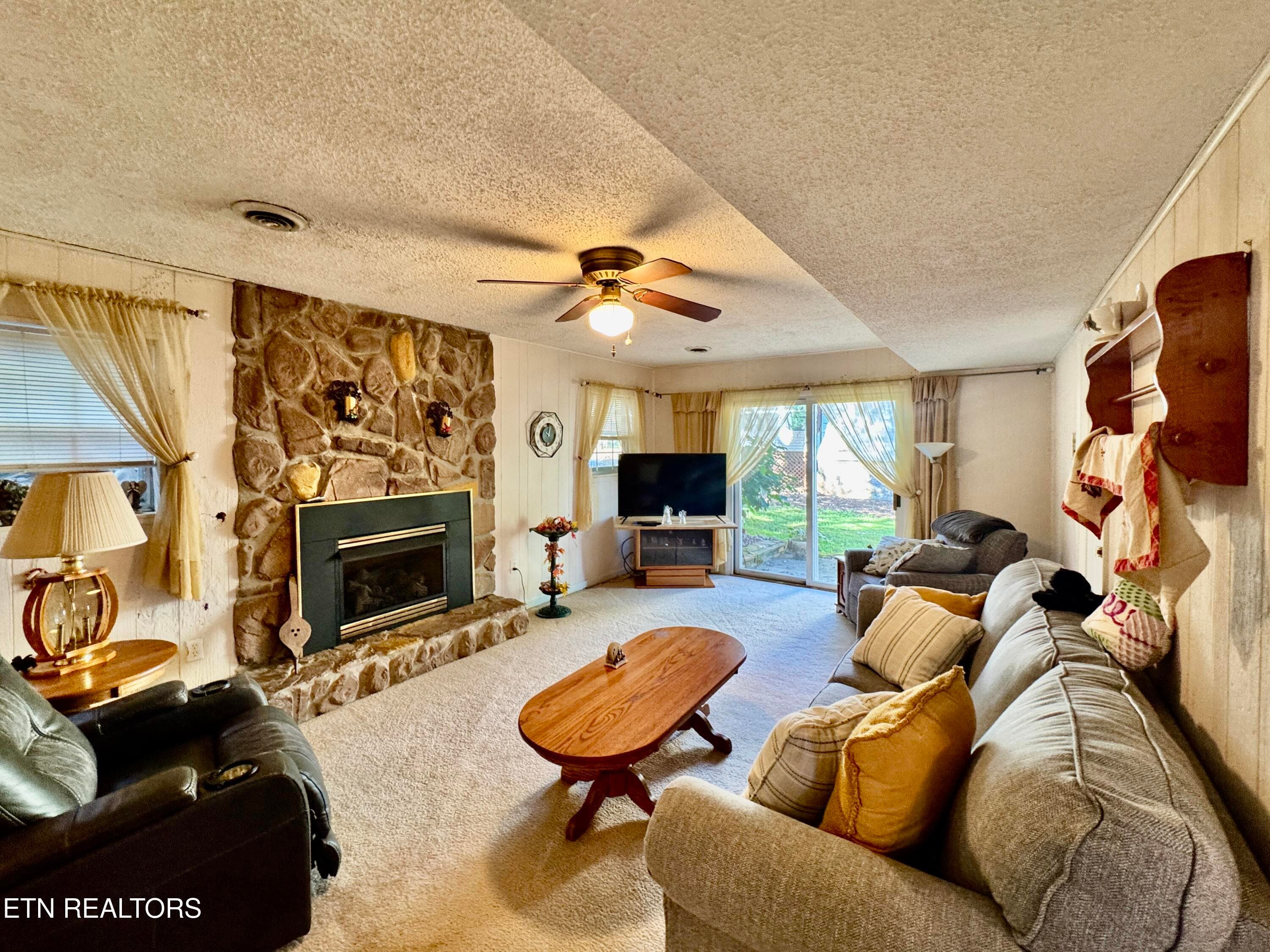 IMG_0671 - 910 Lakewood Drive, Jefferson City, TN 37760