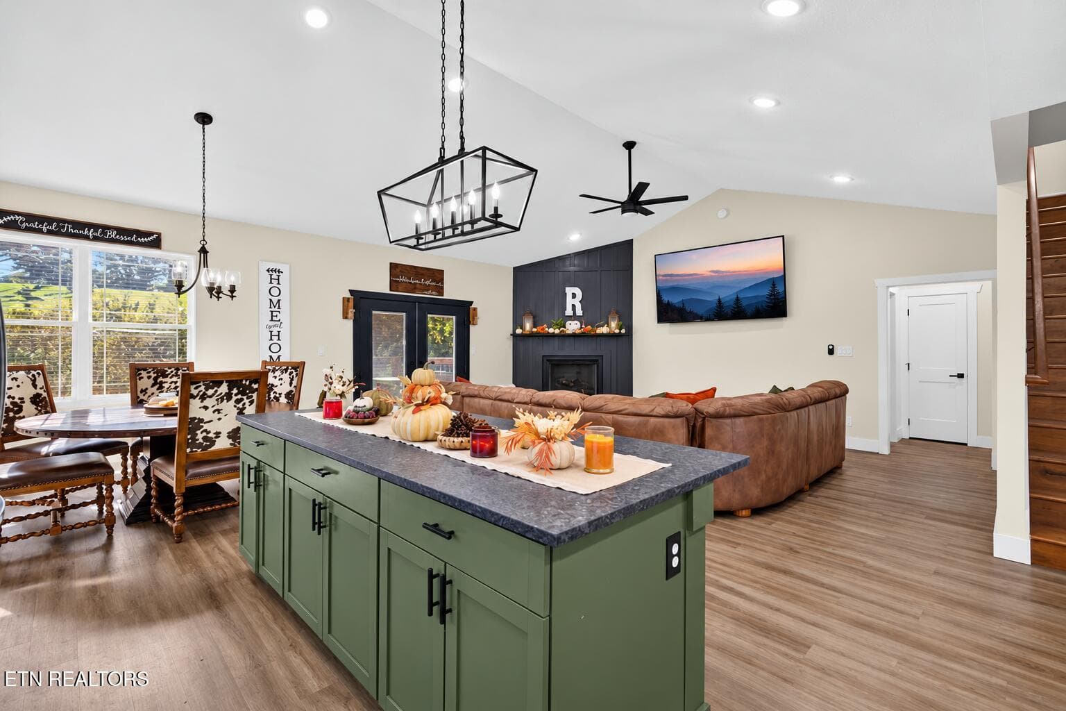 9CF57C3D-5E21-4C2A-8C50-A57CDC1B340F - 1518 Broad River Lane, Sevierville, TN 37876