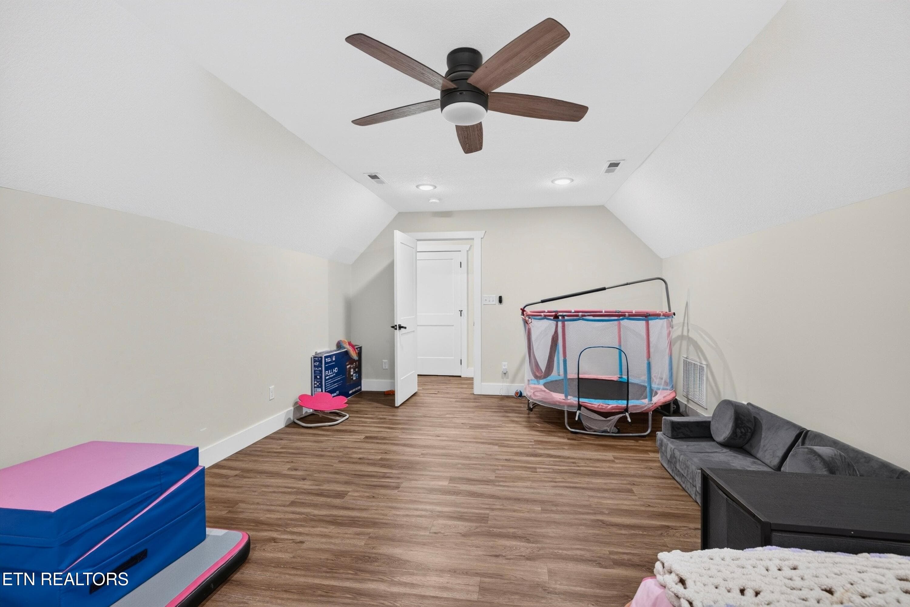 035-1518BroadRiverLane-Sevierville-TN-37 - 1518 Broad River Lane, Sevierville, TN 37876