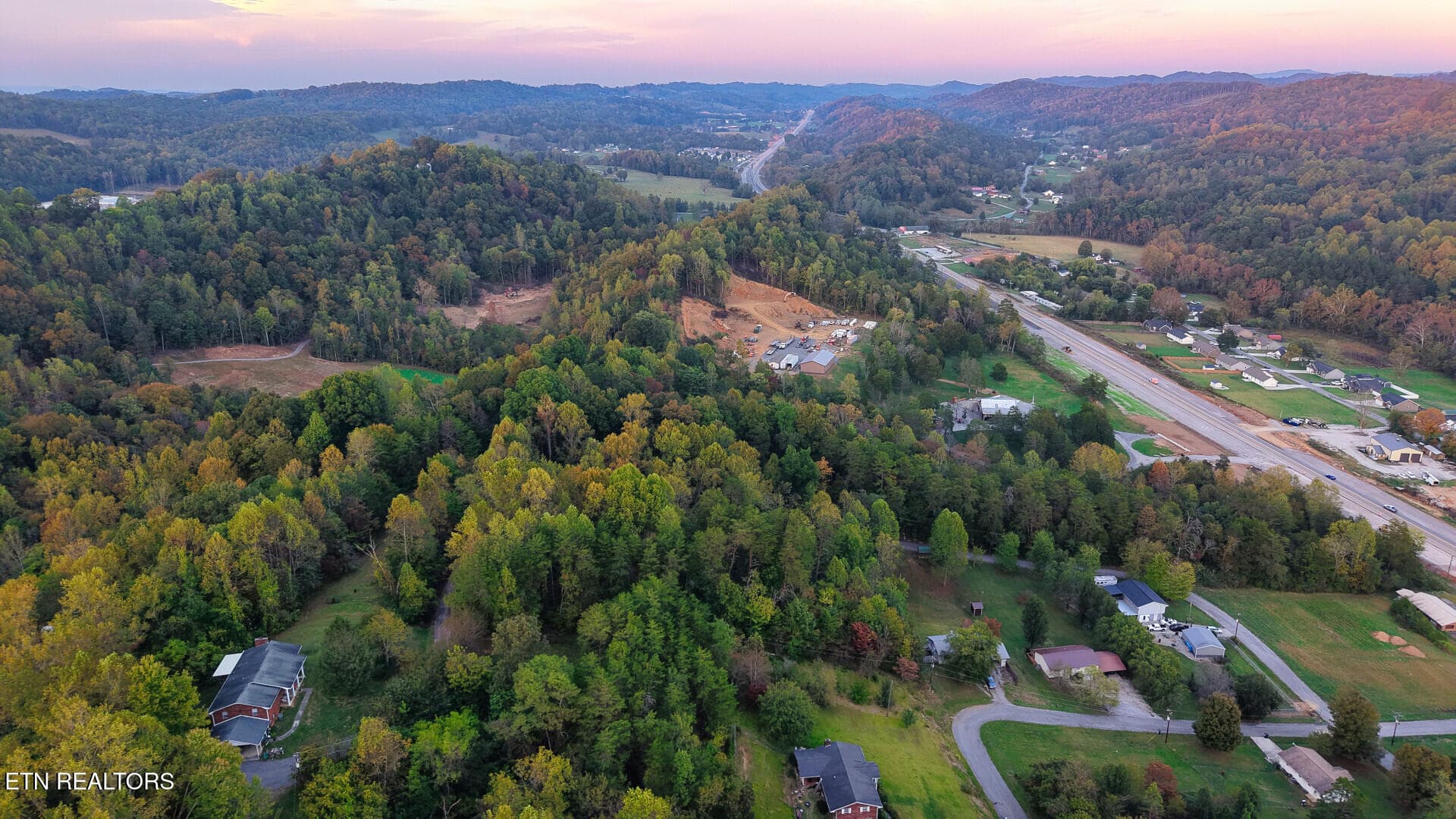WilliamsDrive_73748_77 - Williams Drive, Maynardville, TN 37807