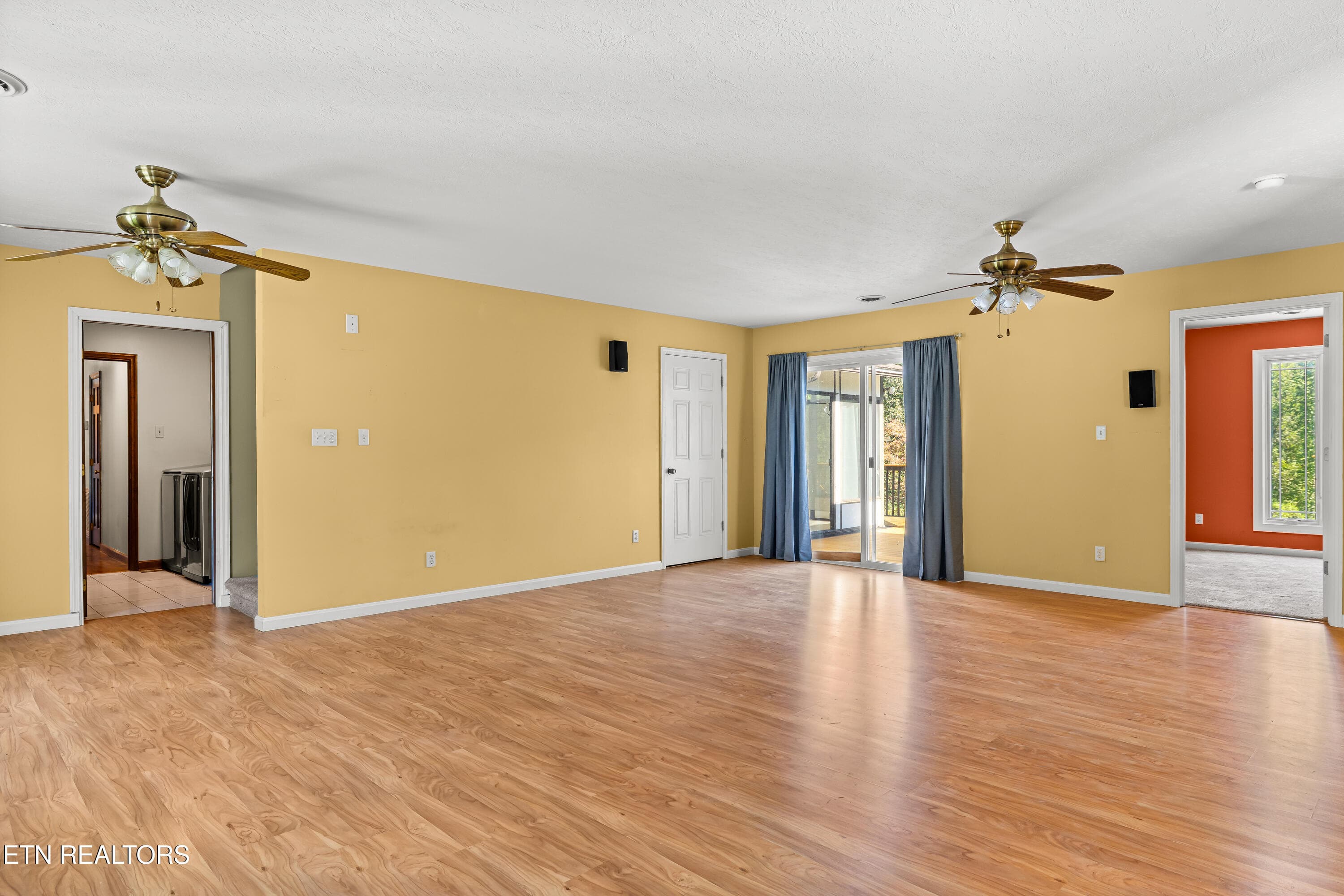 6054PleasantRunLn-1 - 6054 Pleasant Run Lane, Knoxville, TN 37918, Knoxville