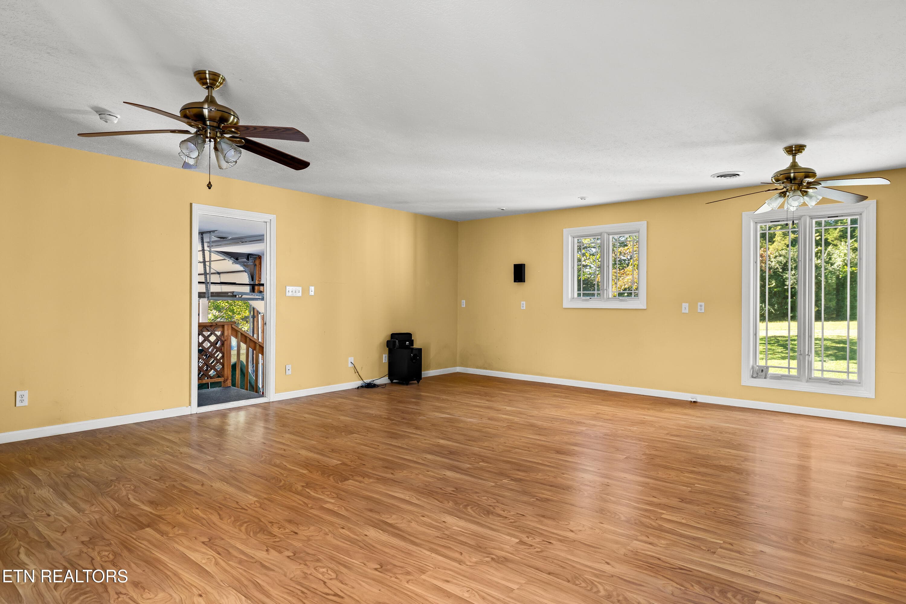 6054PleasantRunLn-3 - 6054 Pleasant Run Lane, Knoxville, TN 37918, Knoxville