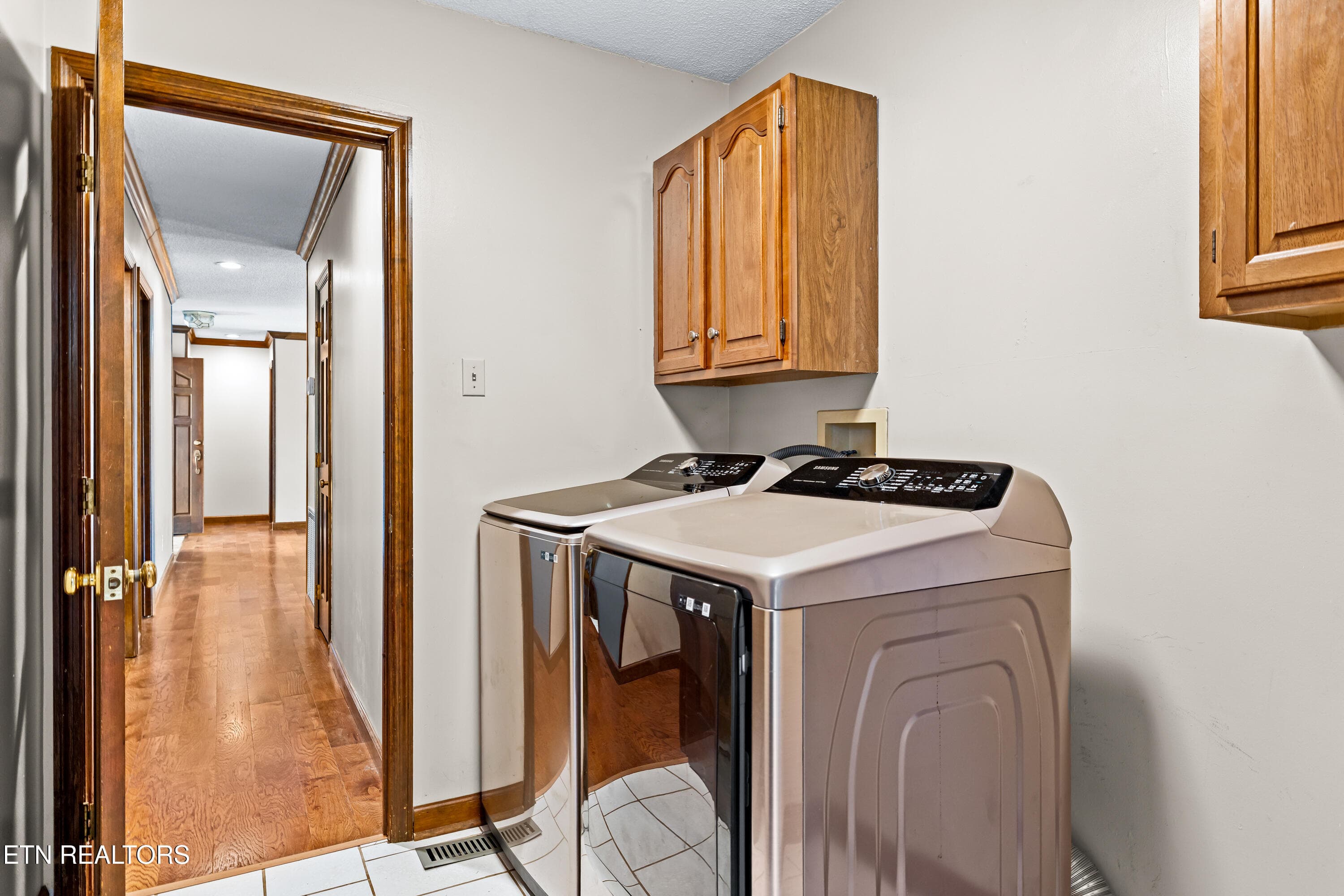 6054PleasantRunLn-5 - 6054 Pleasant Run Lane, Knoxville, TN 37918, Knoxville
