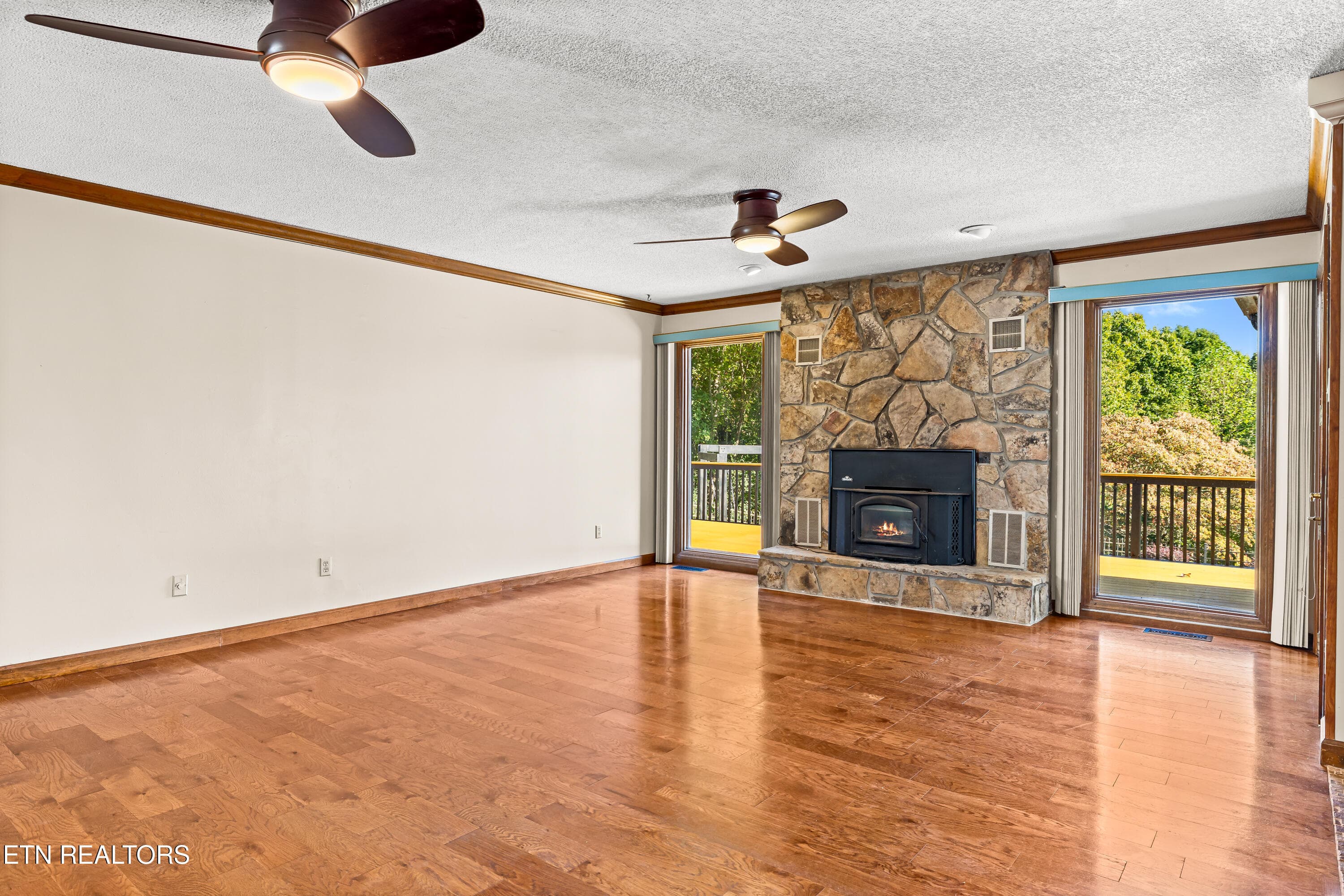 6054PleasantRunLn-12 - 6054 Pleasant Run Lane, Knoxville, TN 37918, Knoxville